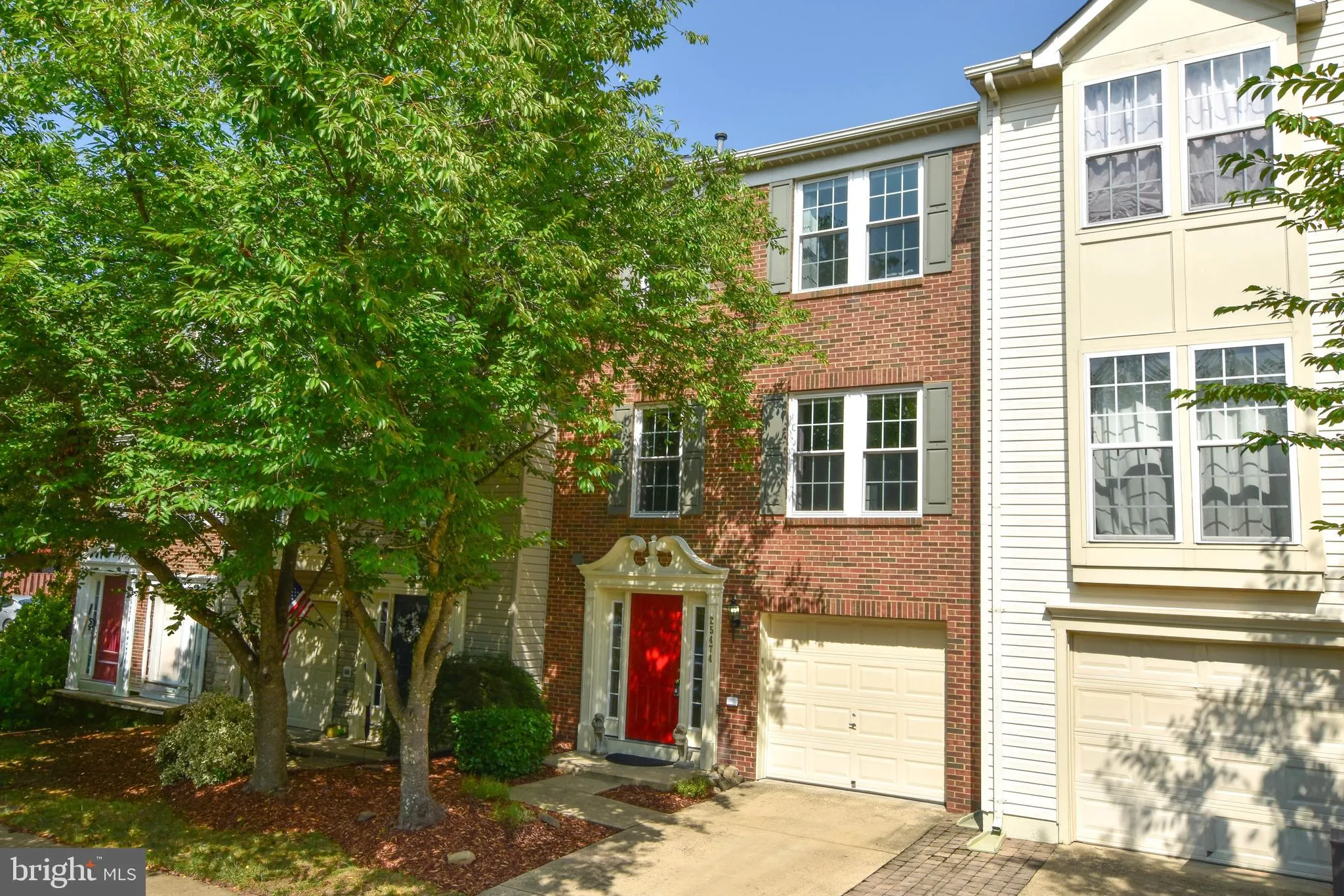 25474 BRICKELL DRIVE, Chantilly, VA 20152