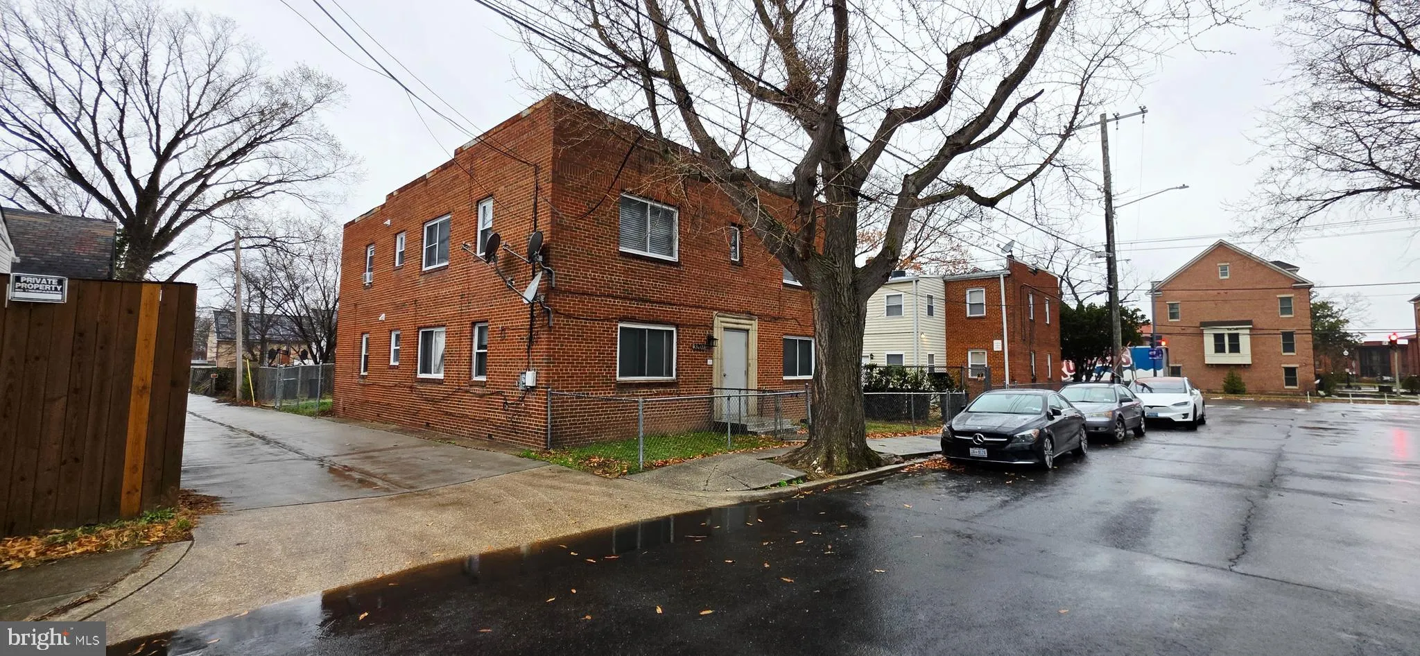 3207 11TH PL, Washington, DC 20032