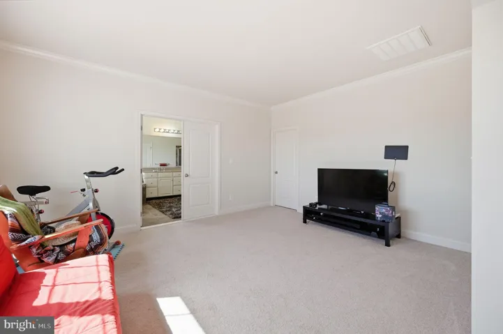 23222 Hemmingford Circle, Sterling, VA 20166