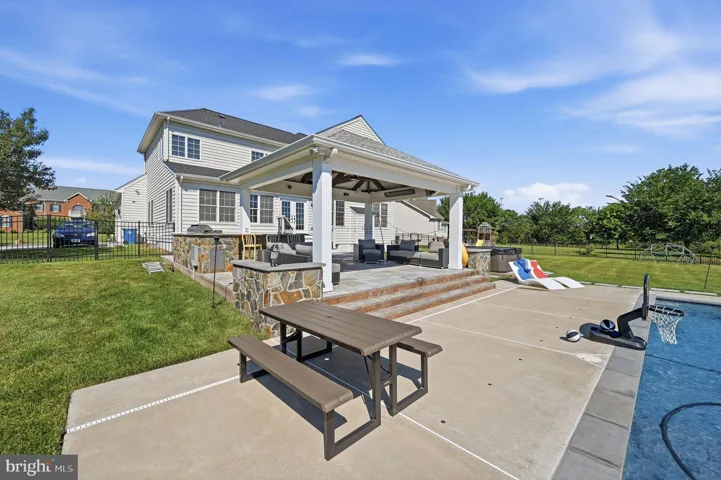 23222 Hemmingford Circle, Sterling, VA 20166