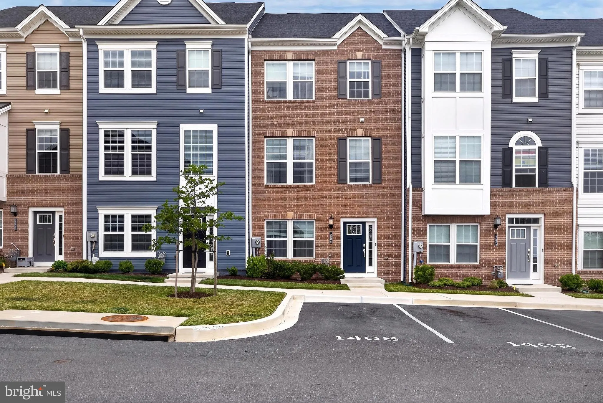 1406 CLINGMANS DOME DR, Frederick, MD 21702