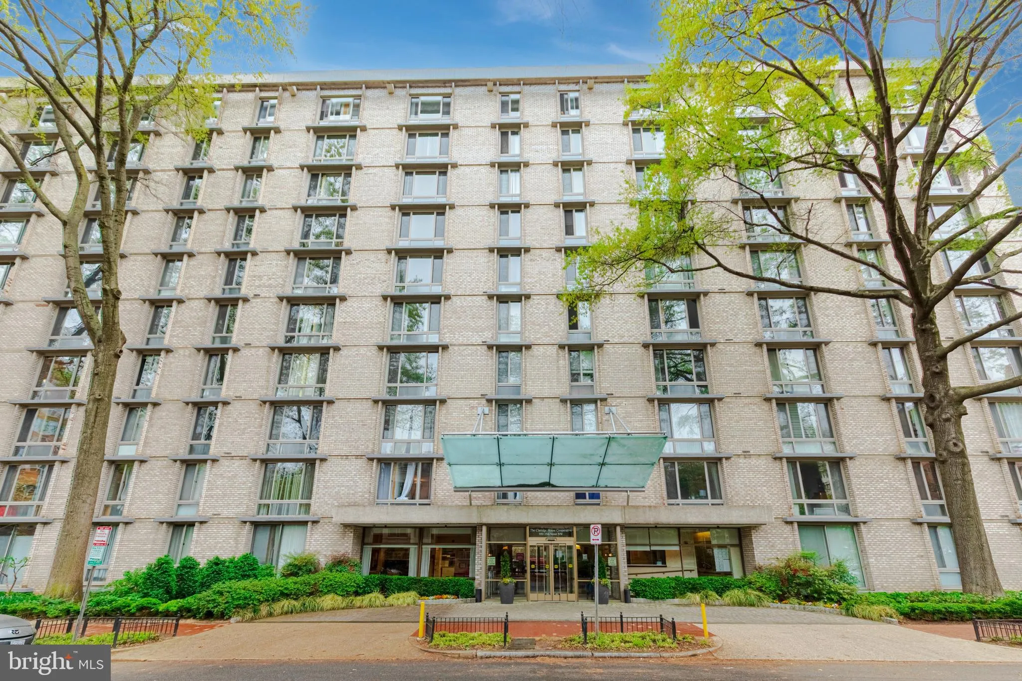 950 25TH STREET, Washington, DC 20037
