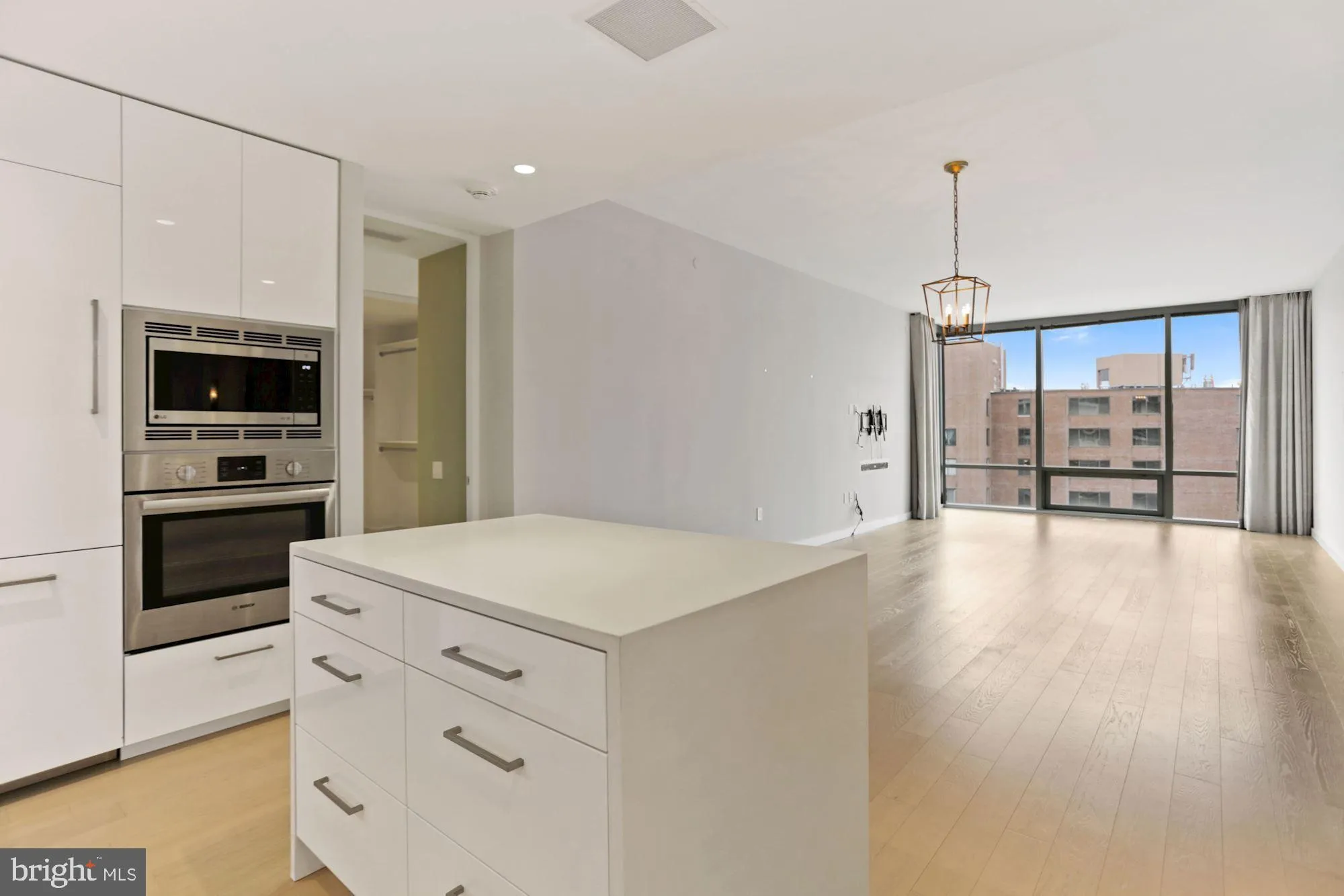 1111 24TH STREET, Washington, DC 20037