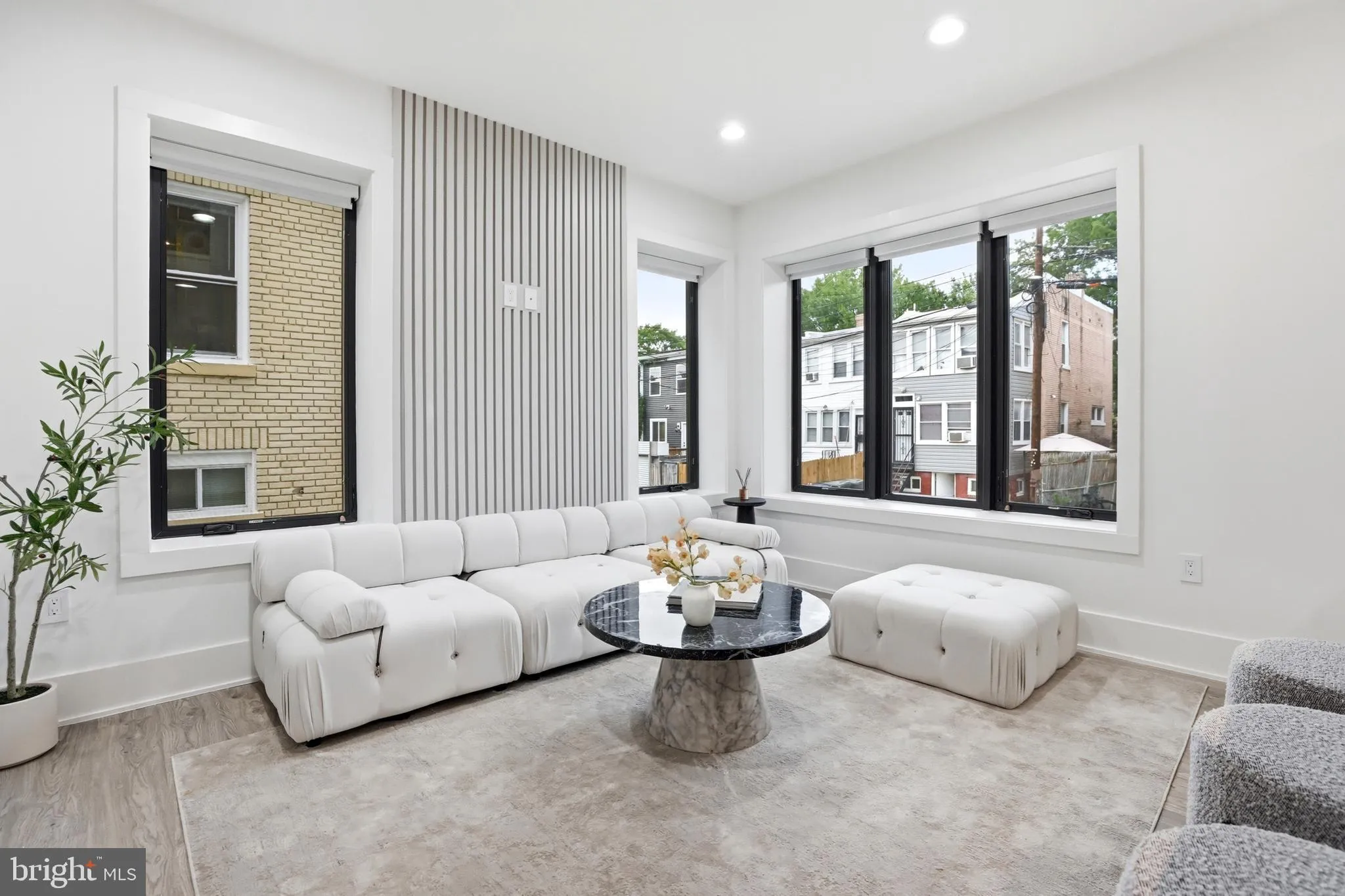 1140 OATES STREET, Washington, DC 20002