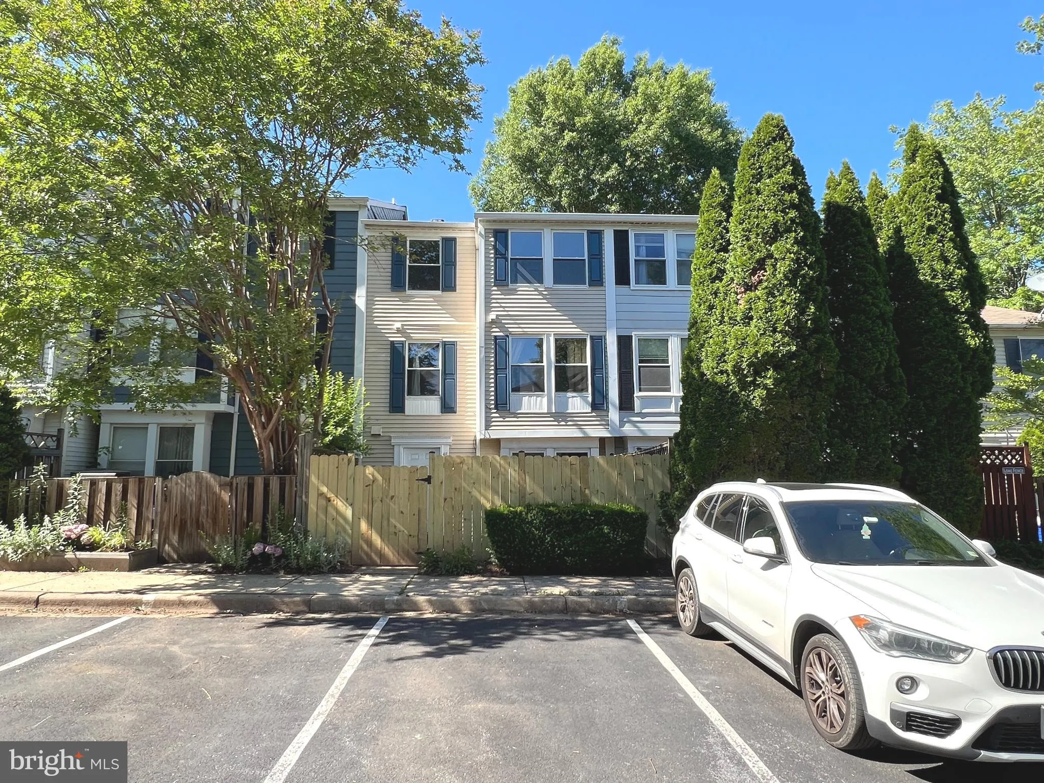 48 WHITECHURCH COURT, Germantown, MD 20874