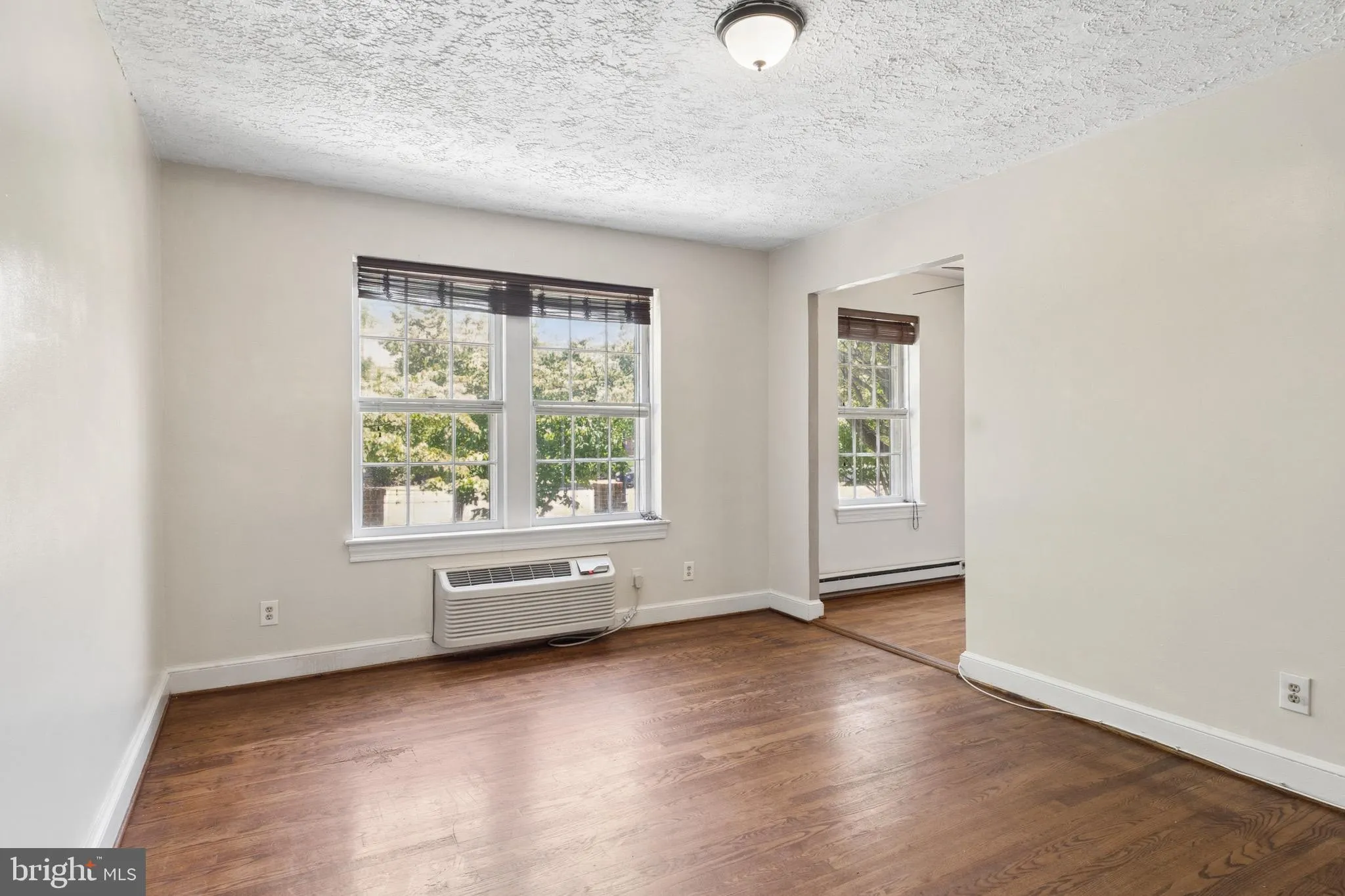715 WASHINGTON STREET, Alexandria, VA 22314