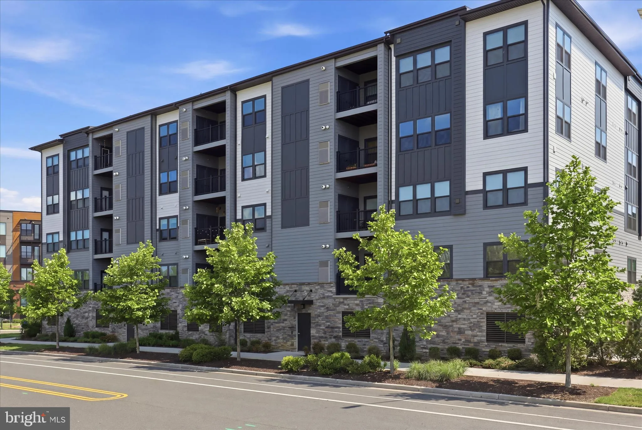 12850 MOSAIC PARK WAY, Herndon, VA 20171