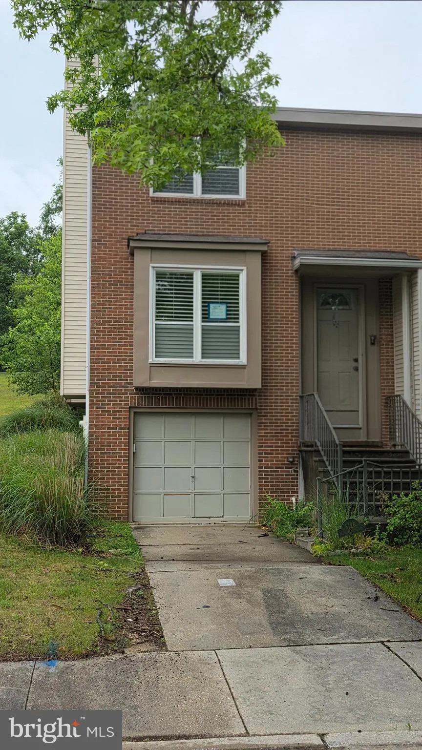 8126 WOODED GLEN COURT, Ellicott City, MD 21043
