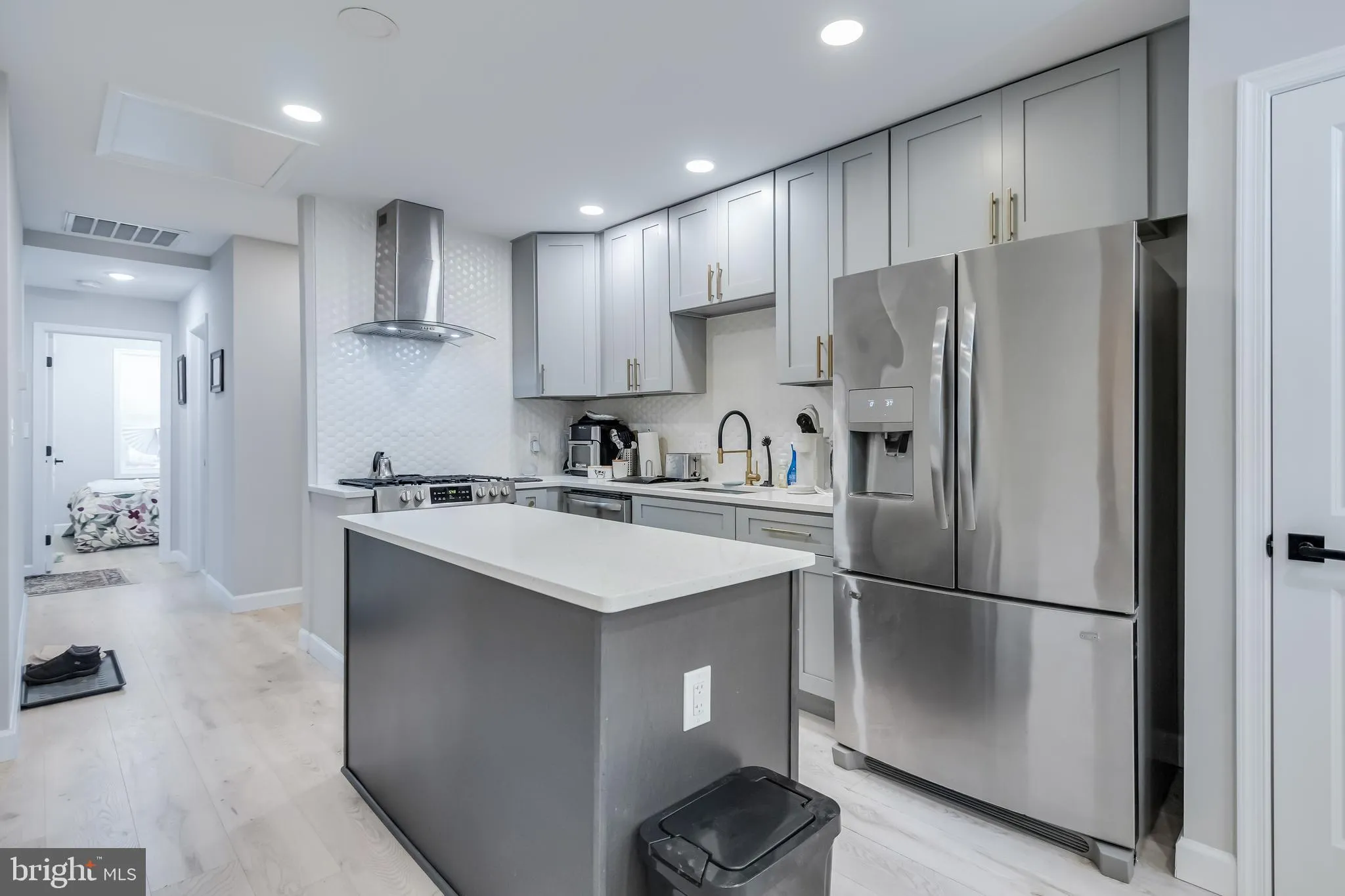 3116 E STREET, Washington, DC 20019