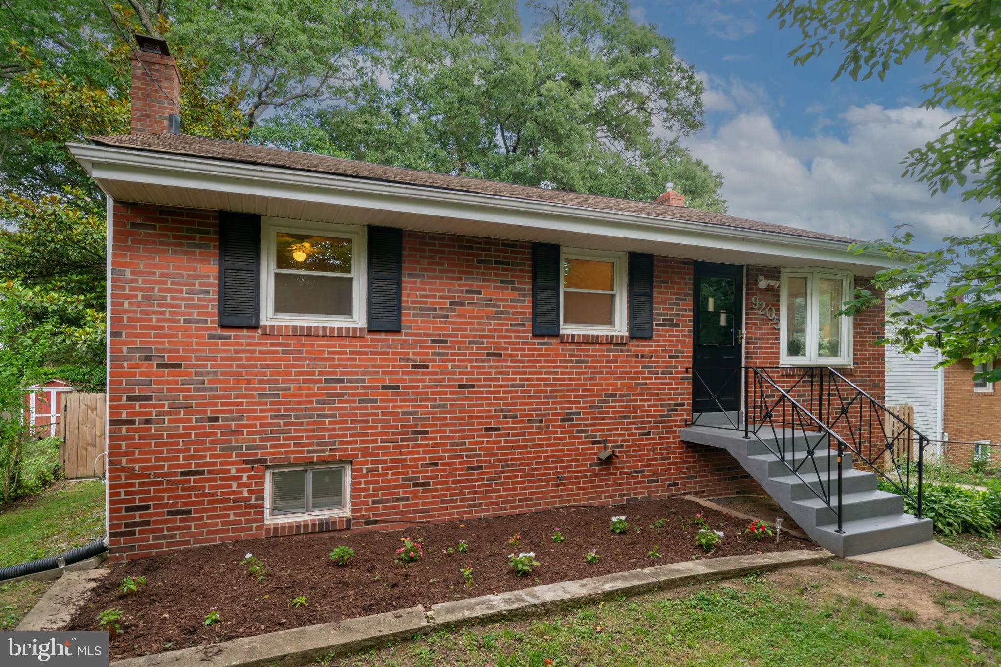 9205 49TH AVENUE, College Park, MD 20740