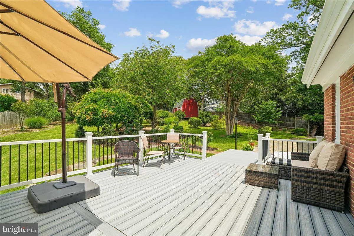 1305 KEY DRIVE, Alexandria, VA 22302