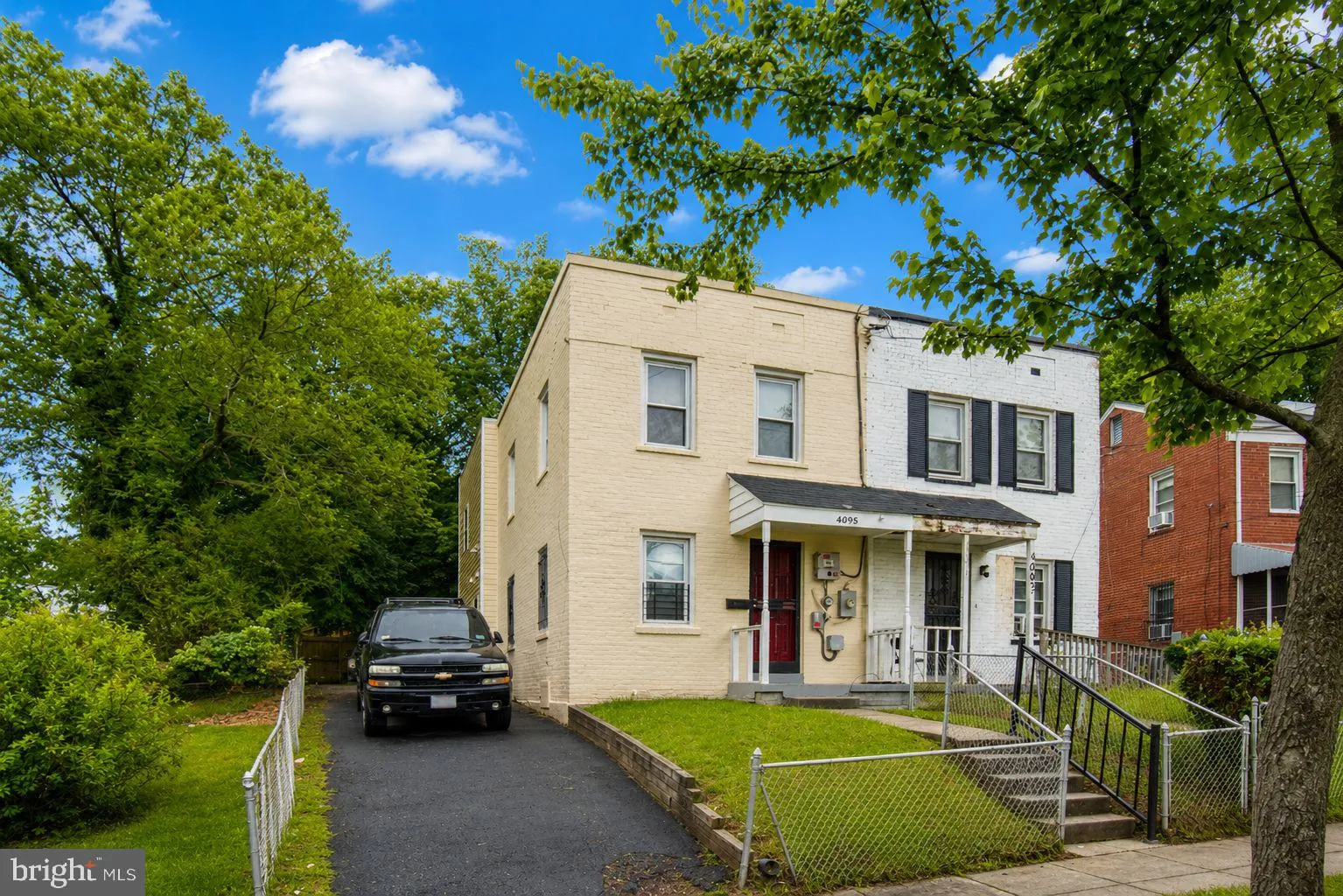 4695 A STREET, Washington, DC 20019