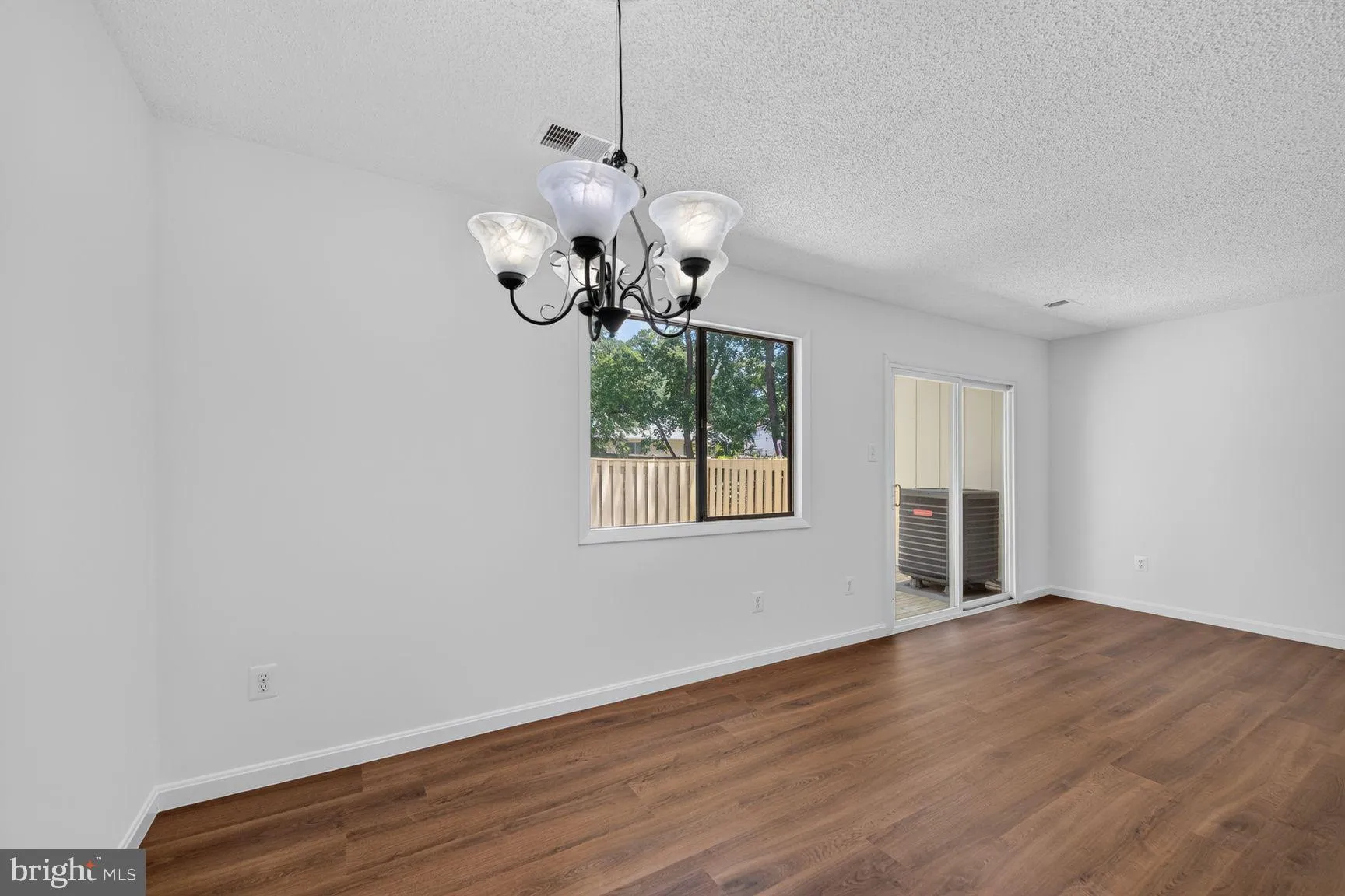 28 WEDGEDALE DRIVE, Sterling, VA 20164