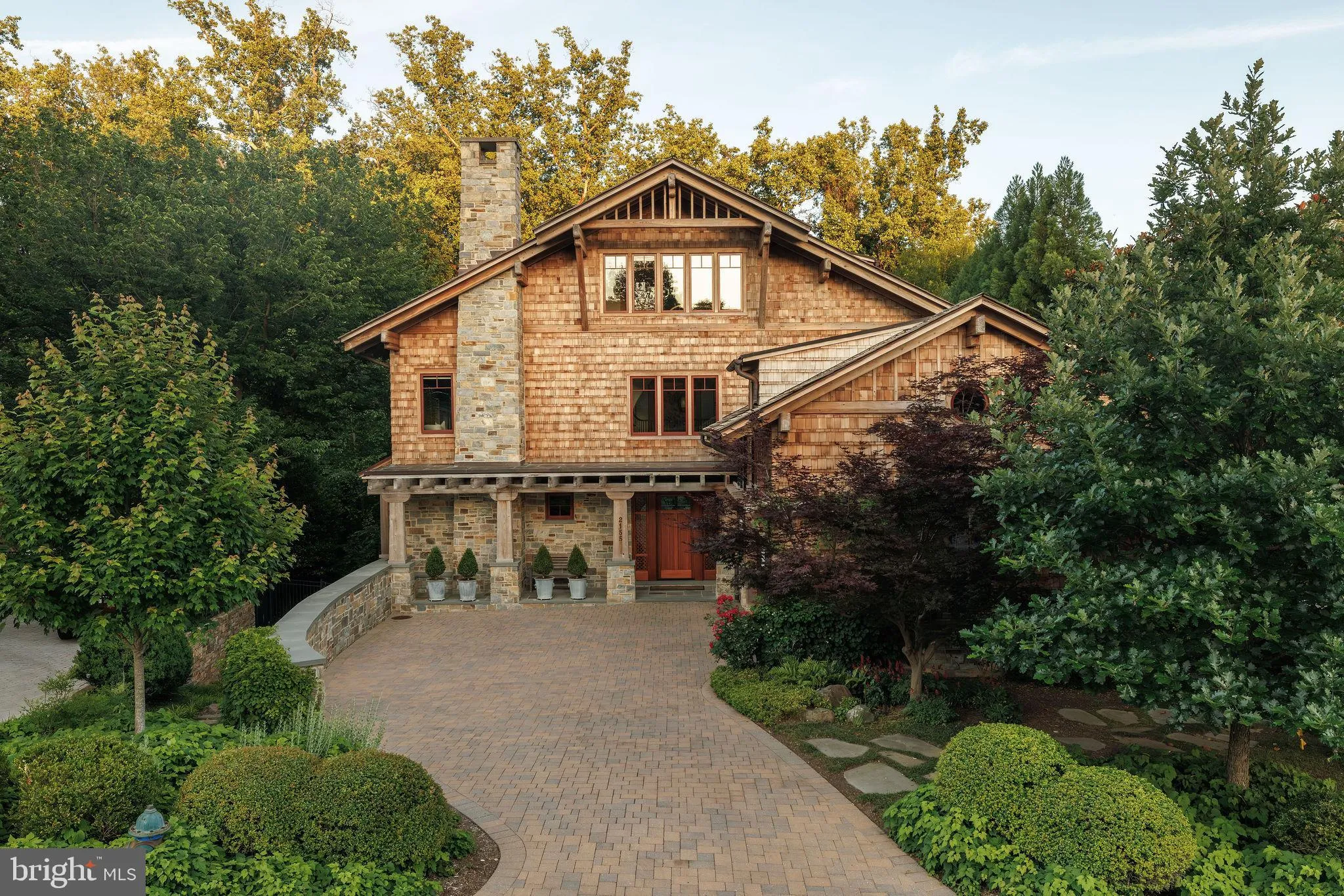 2155 DUNMORE LANE, Washington, DC 20007
