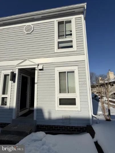 64 HAWTHORNE COURT, Washington, DC 20017