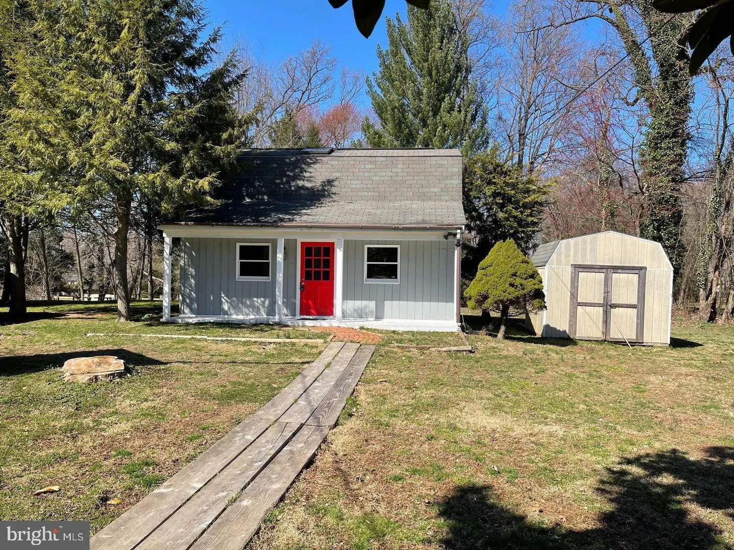 624-D WALKER ROAD, Great Falls, VA 22066