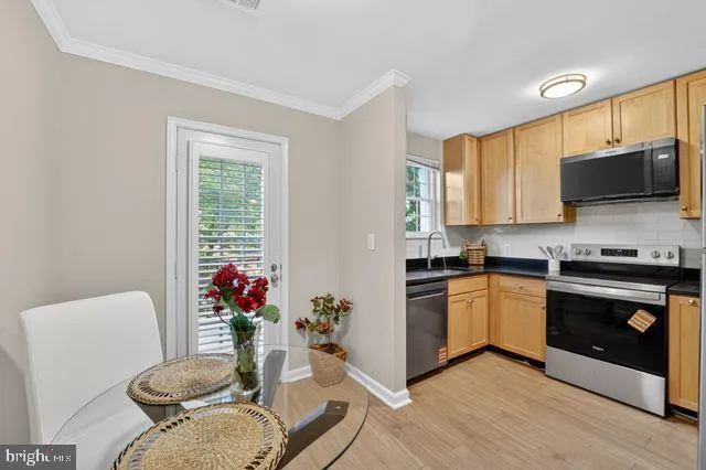 4626 28TH ROAD, Arlington, VA 22206