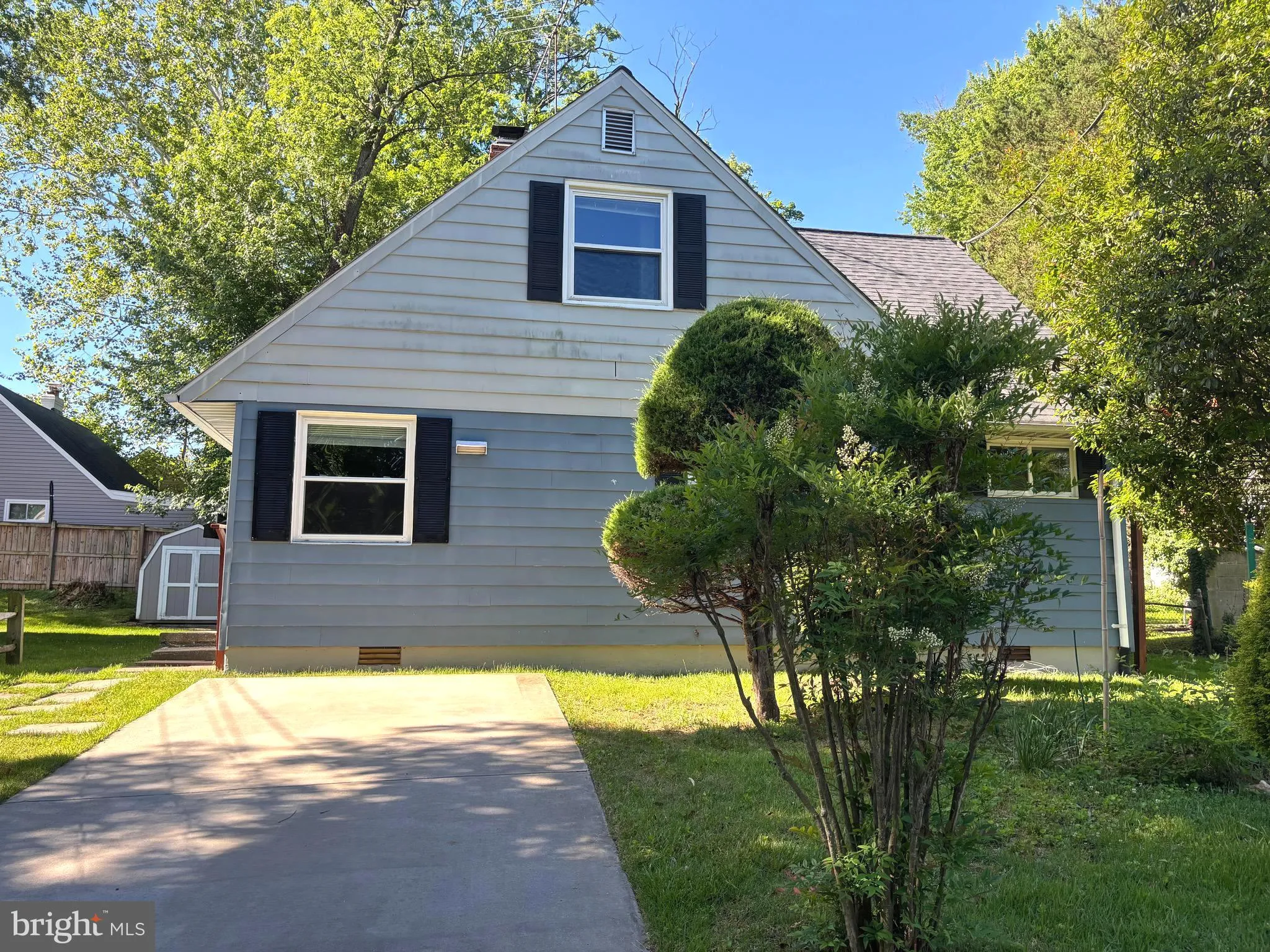 5702 DENFIELD ROAD, Rockville, MD 20851