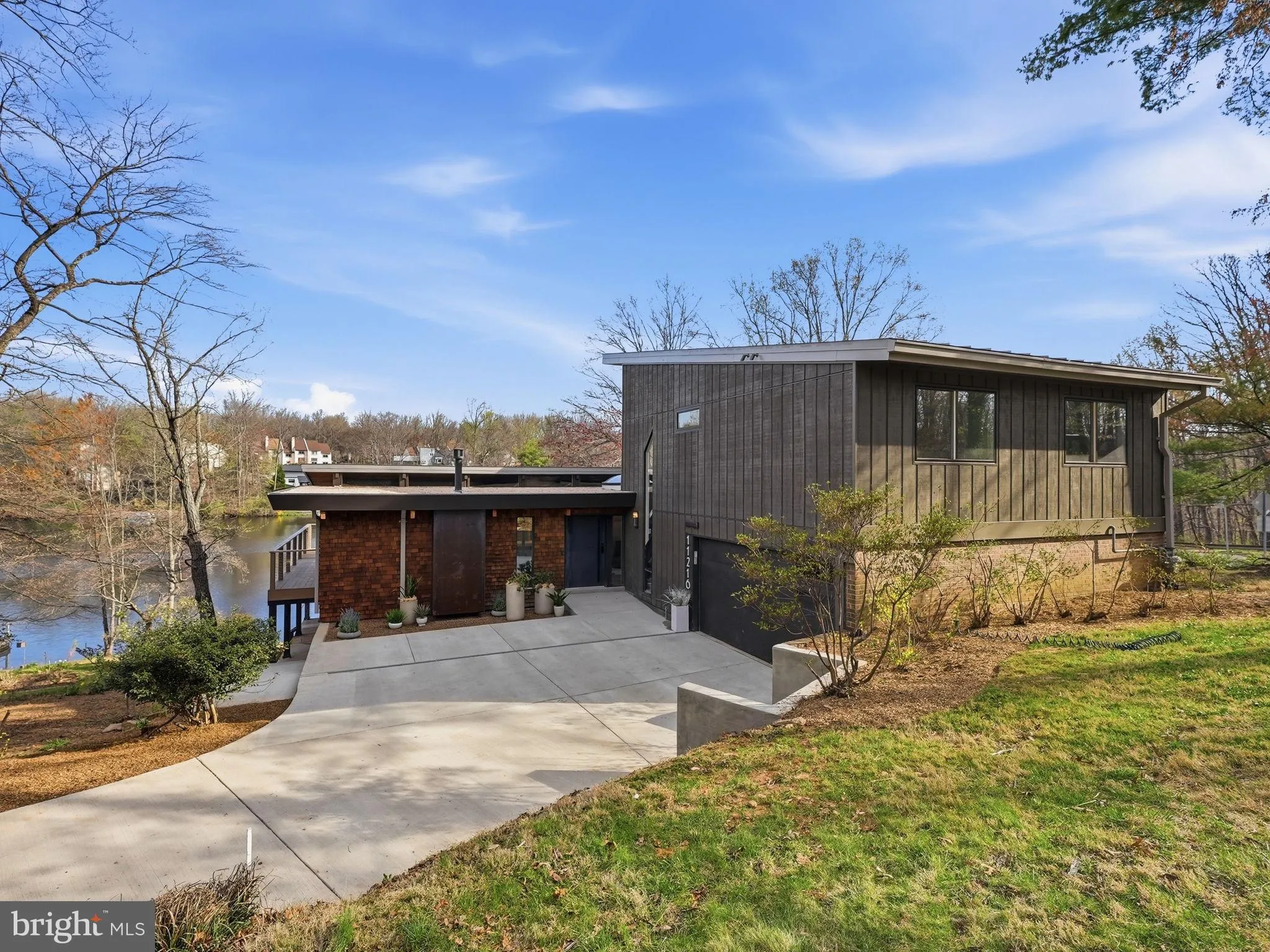 11216 SHORE ROAD, Reston, VA 20190