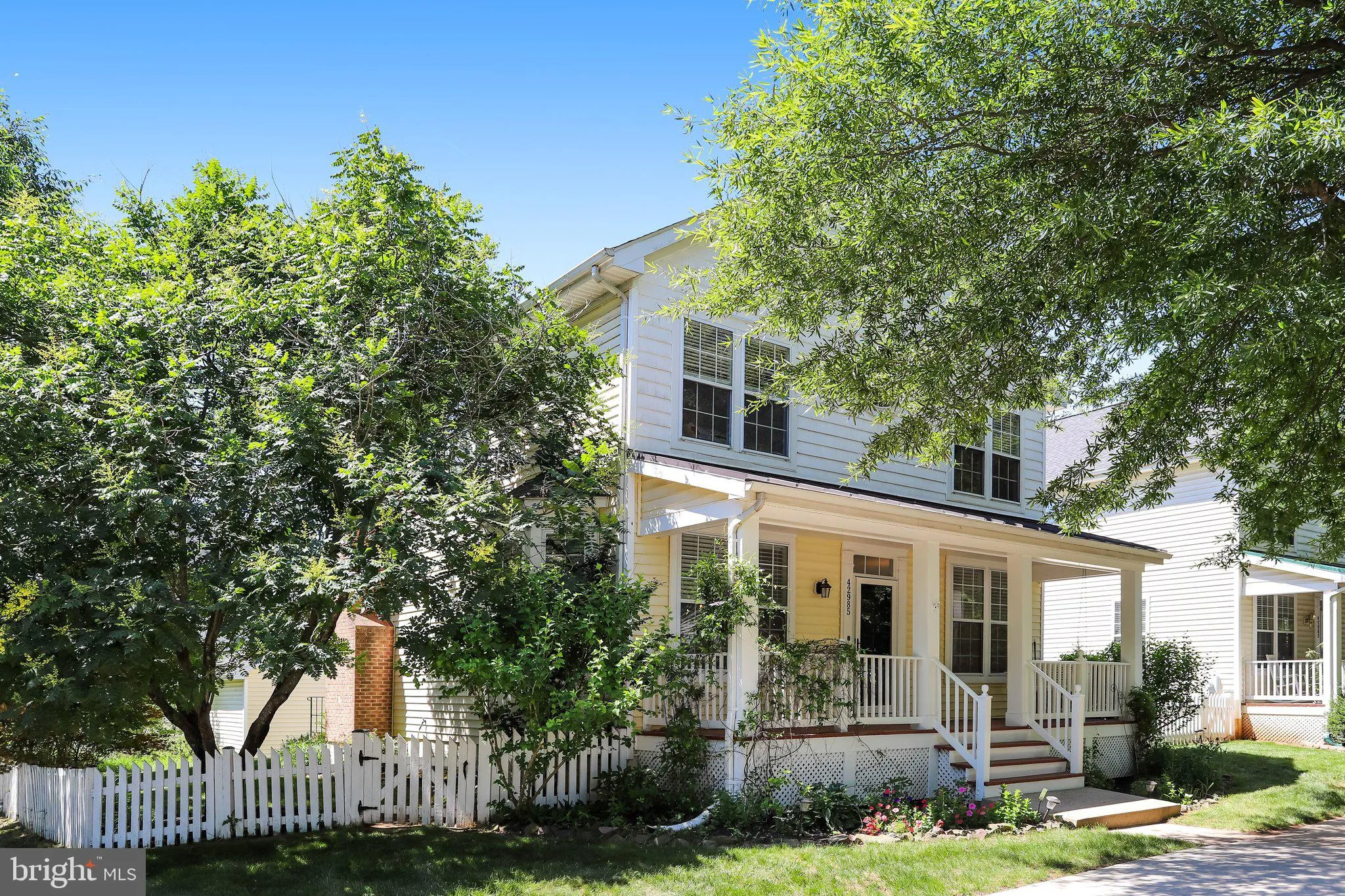 42985 CHESTERTON STREET, Ashburn, VA 20147