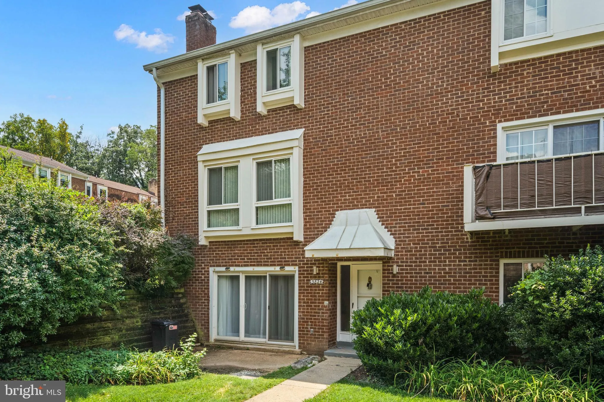 3824 PERSIMMON CIRCLE, Fairfax, VA 22031