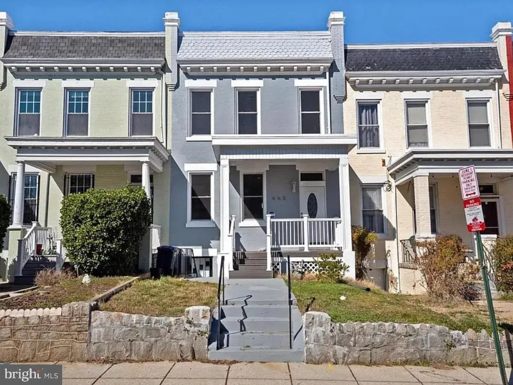 465 LURAY PLACE, Washington, DC 20010