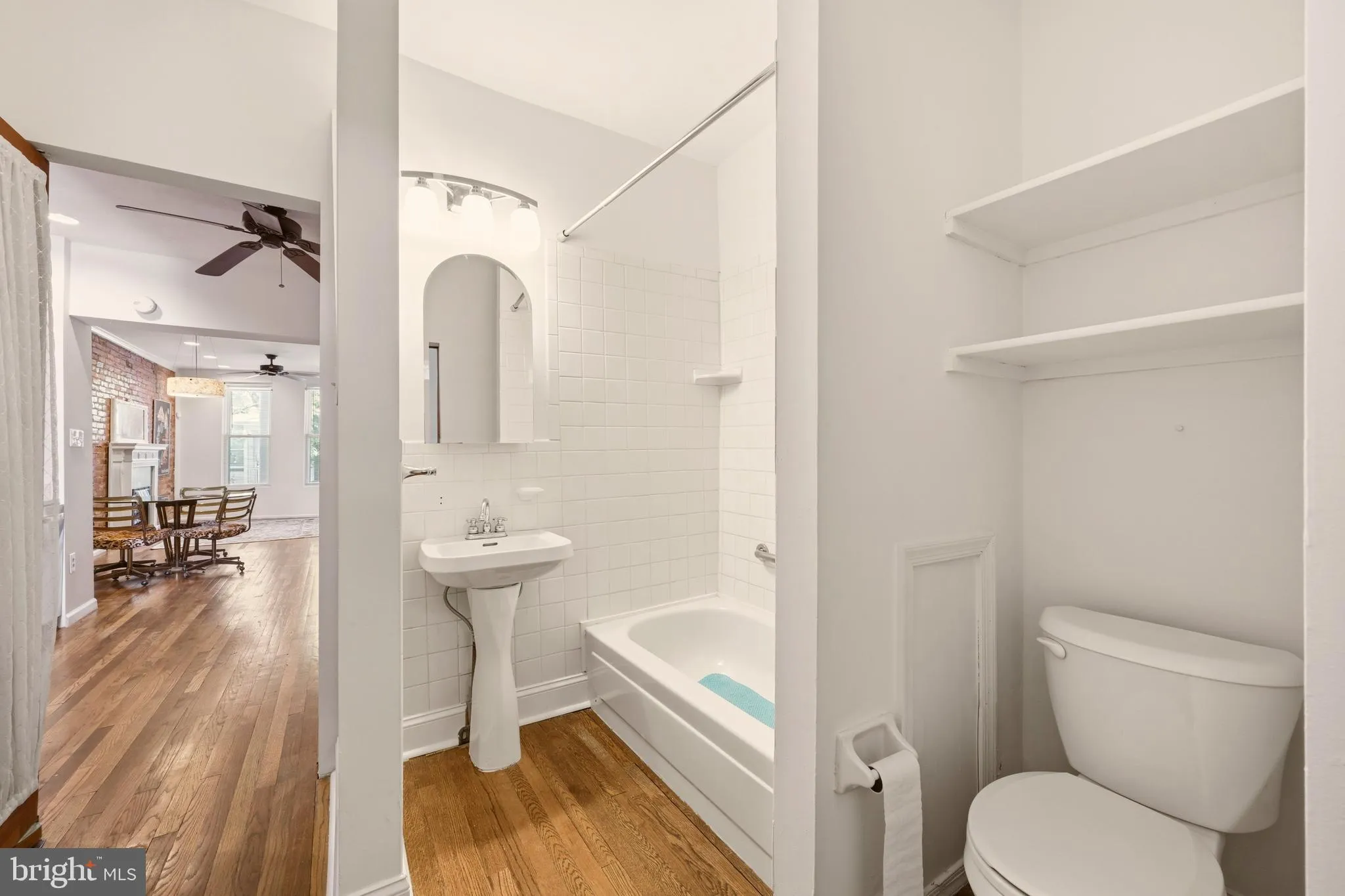 1402 PERRY PLACE, Washington, DC 20010