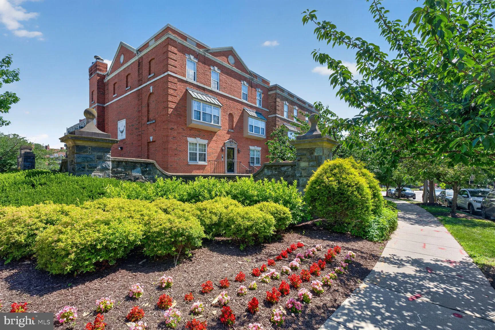 3800 PORTER STREET, Washington, DC 20016