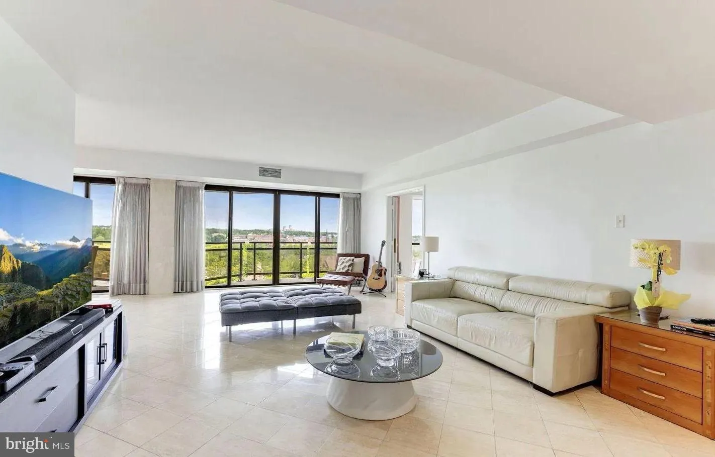 1530 KEY BOULEVARD, Arlington, VA 22209