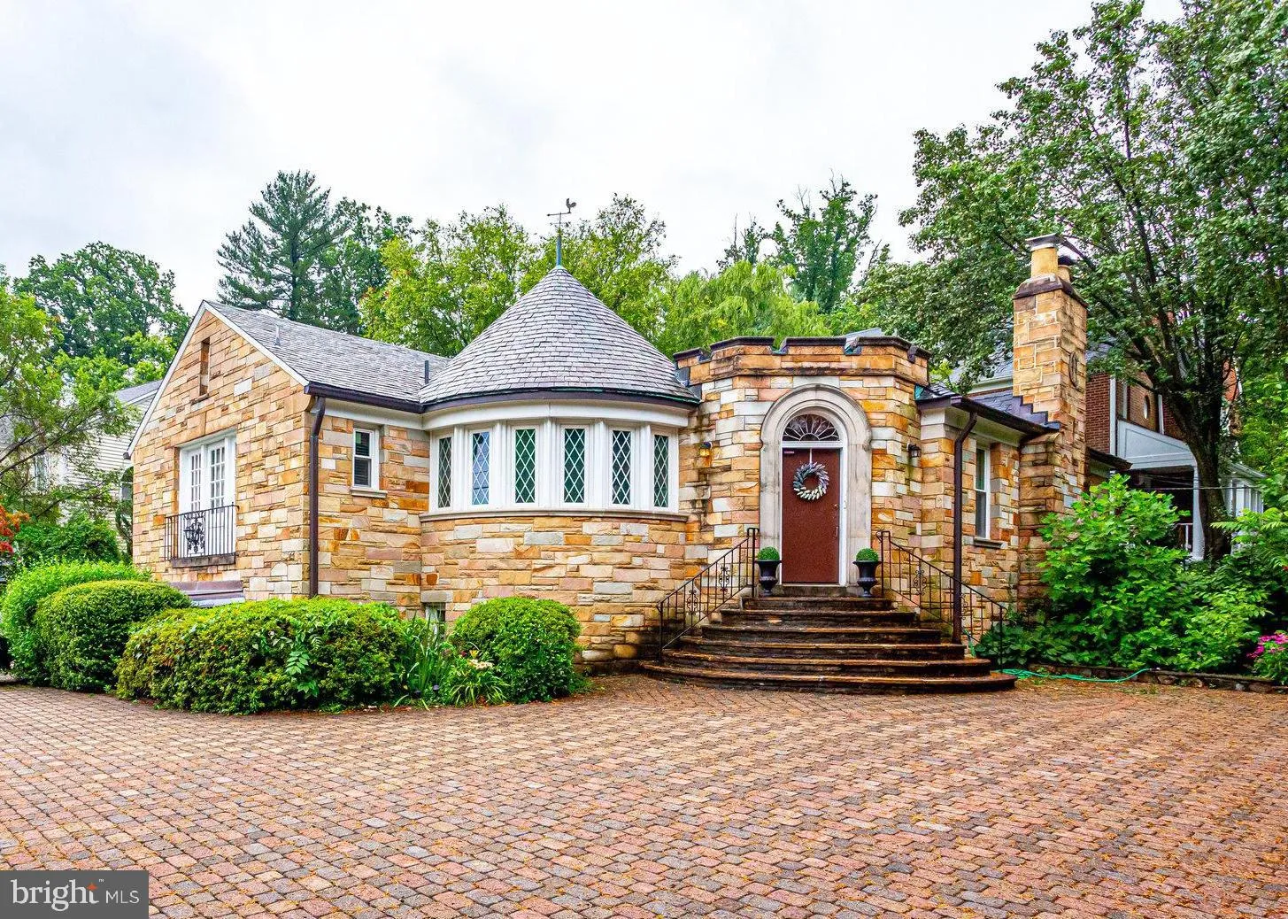 8212 OLD GEORGETOWN ROAD, Bethesda, MD 20814