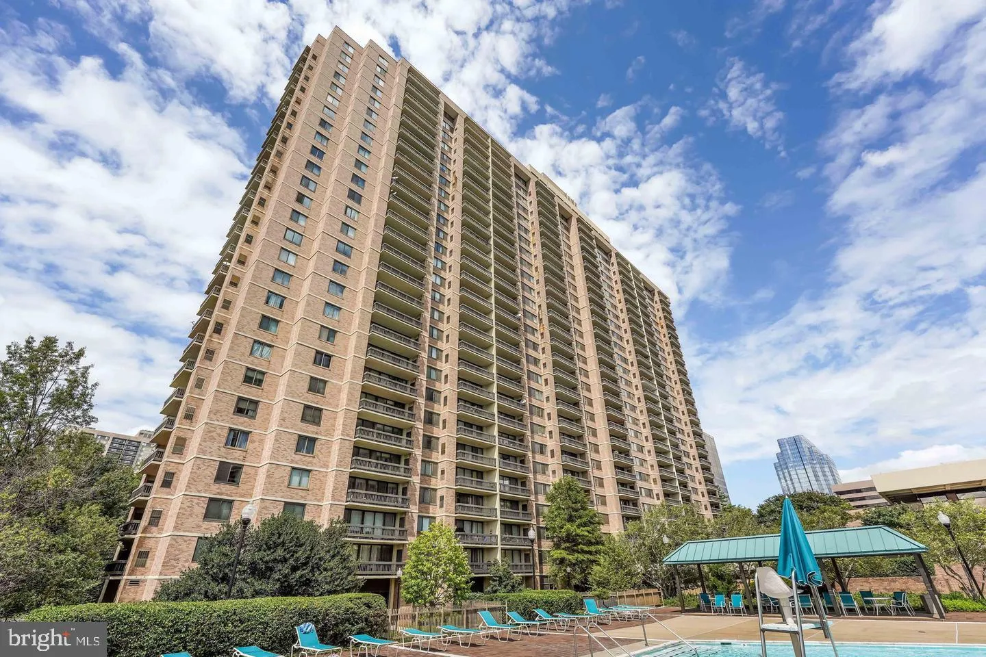 3701 GEORGE MASON DRIVE, Falls Church, VA 22041