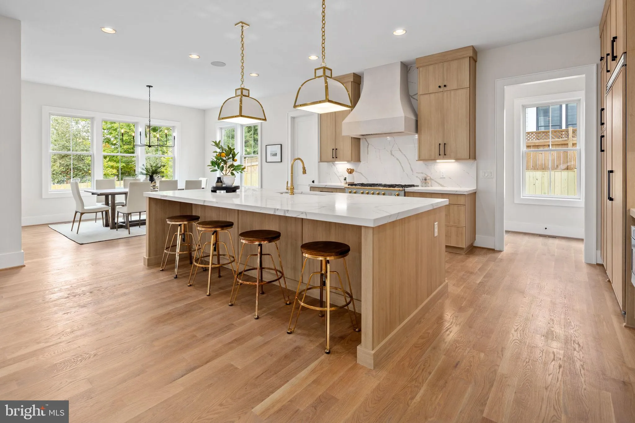 108 LEE STREET, Falls Church, VA 22046