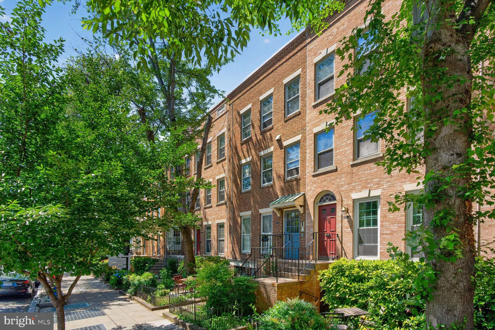 1949 CALVERT STREET, Washington, DC 20009