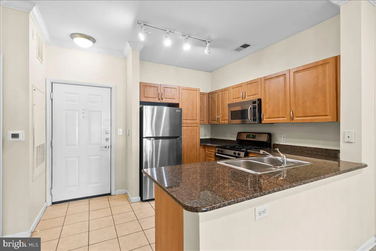 12913 CENTRE PARK CIRCLE, Herndon, VA 20171