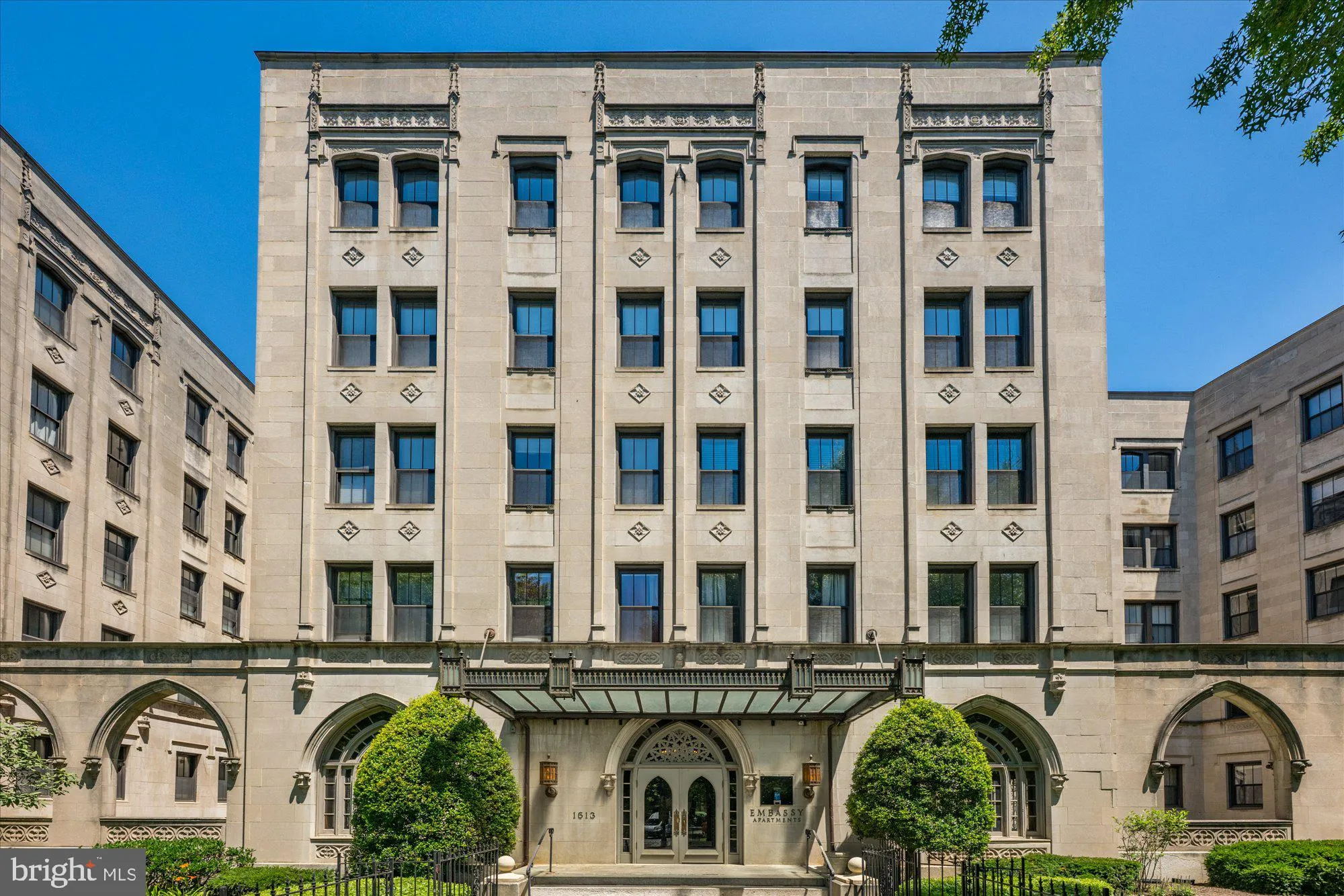 1613 HARVARD STREET, Washington, DC 20009