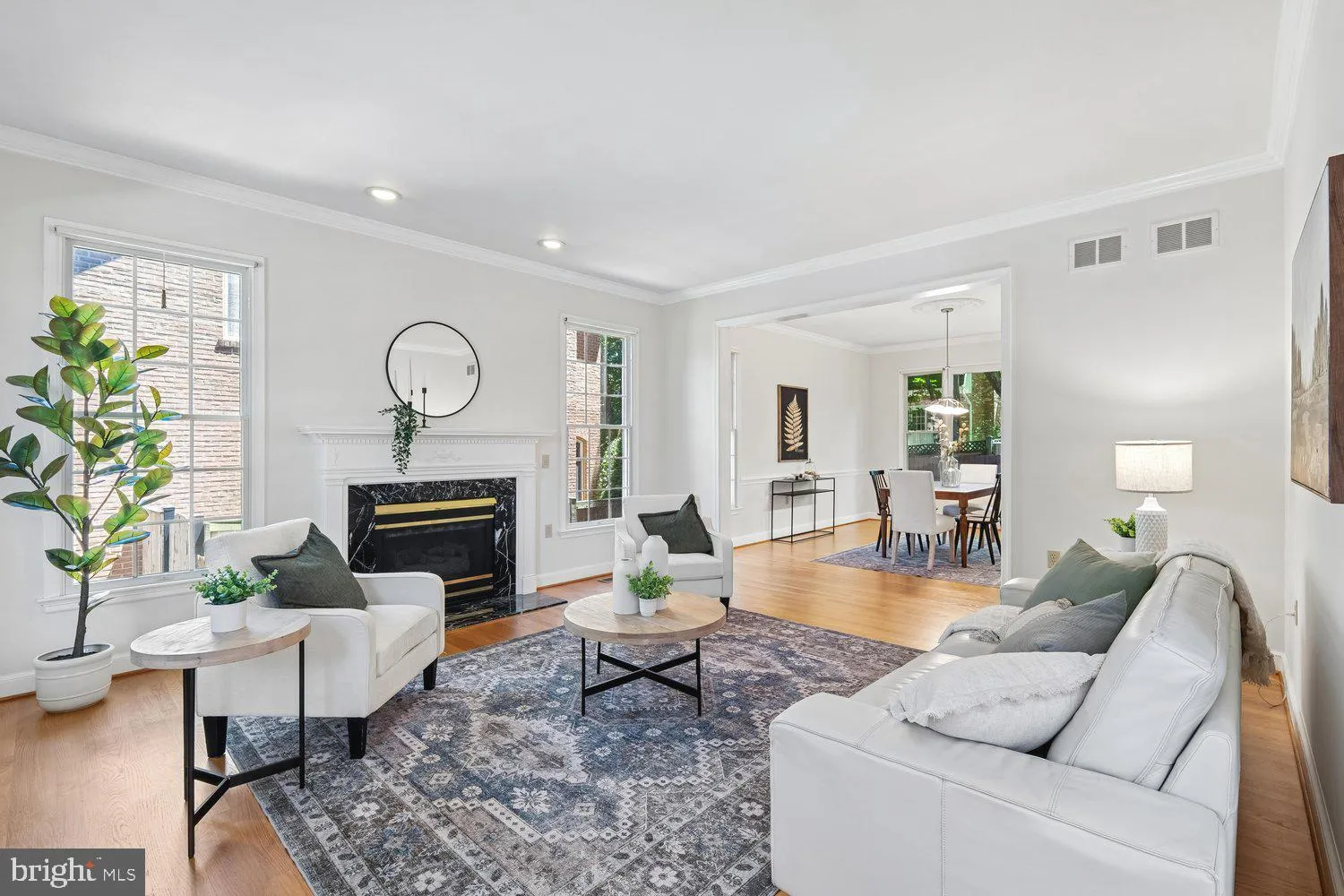 5105 WARREN PLACE, Washington, DC 20016