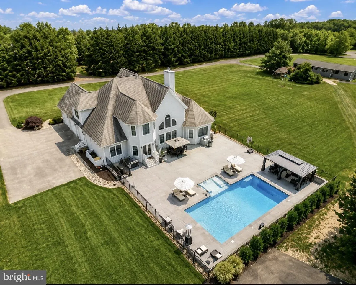 5 JESSIE ROAD, Harwood, MD 20776