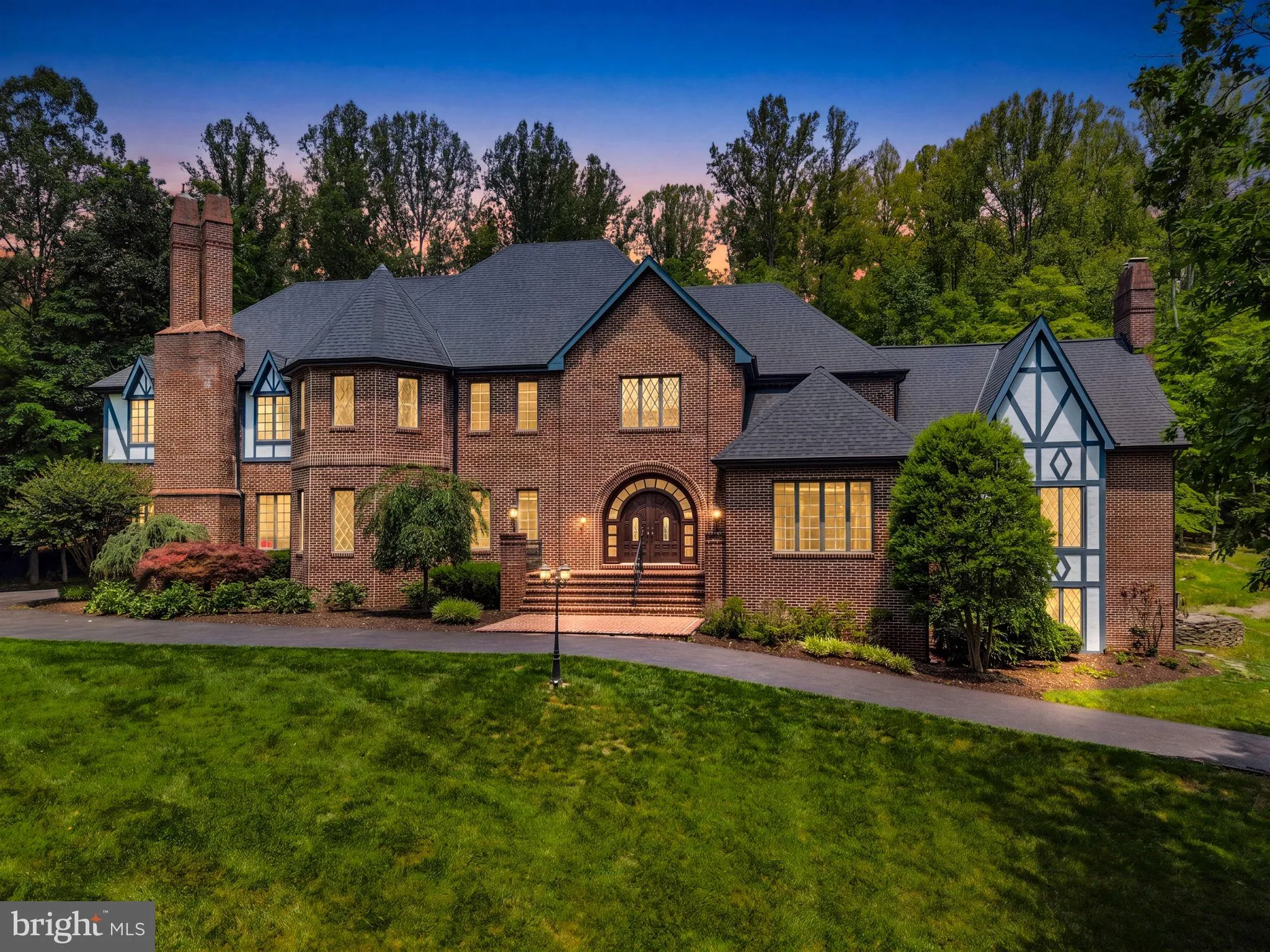 8015 EDDY BEND TRAIL, Fairfax Station, VA 22039
