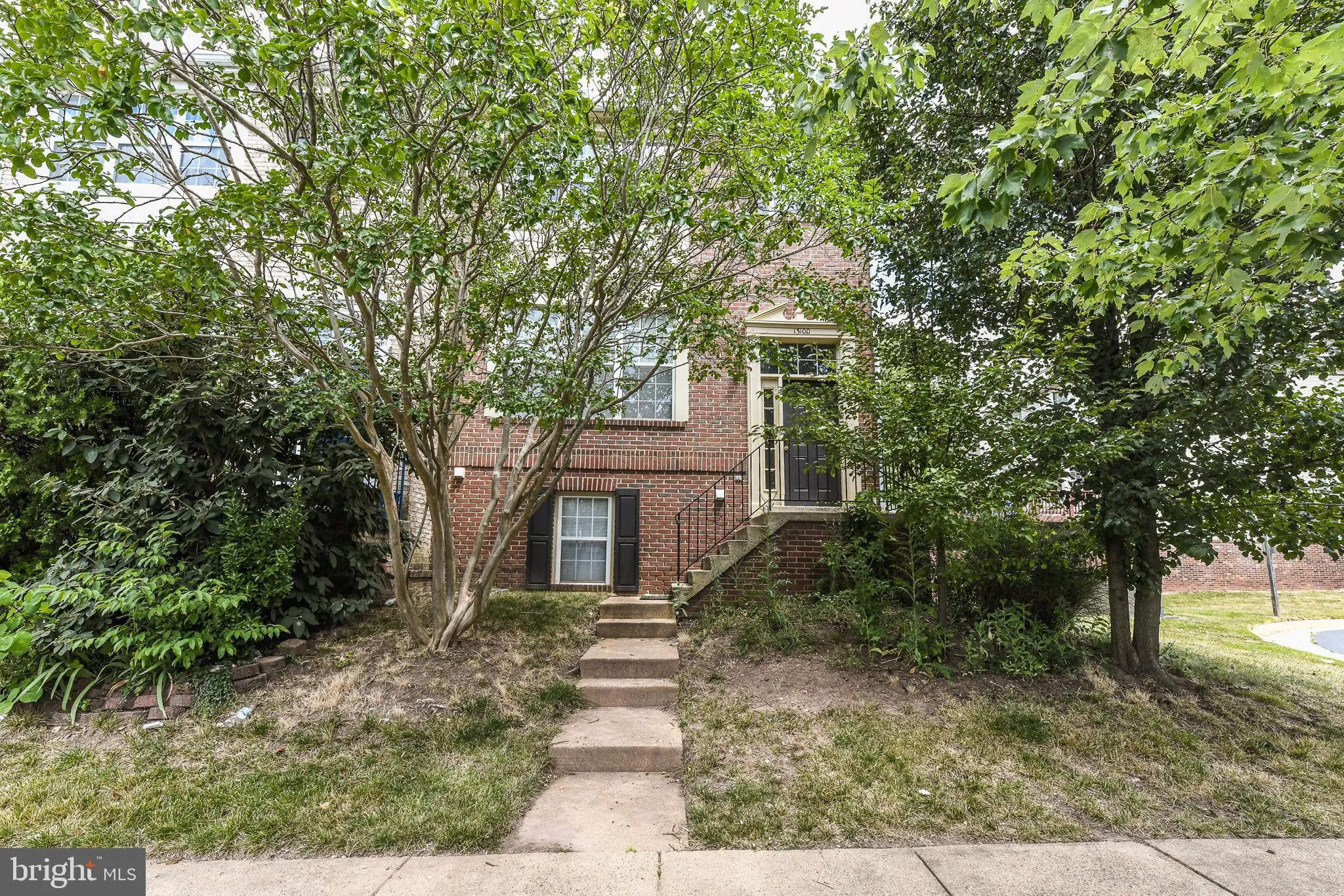 13100 WATCHWOOD LANE, Fairfax, VA 22033