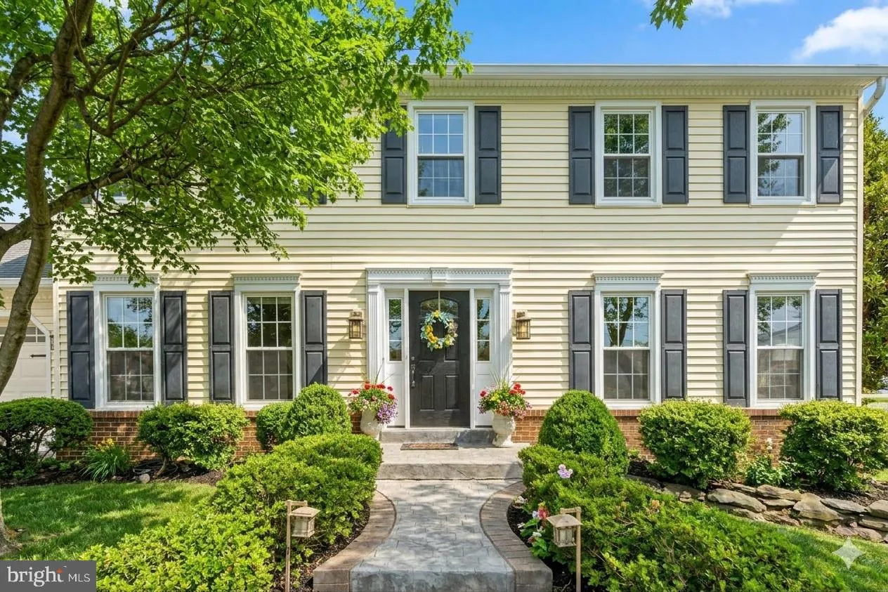 15206 BANNON HILL COURT, Chantilly, VA 20151