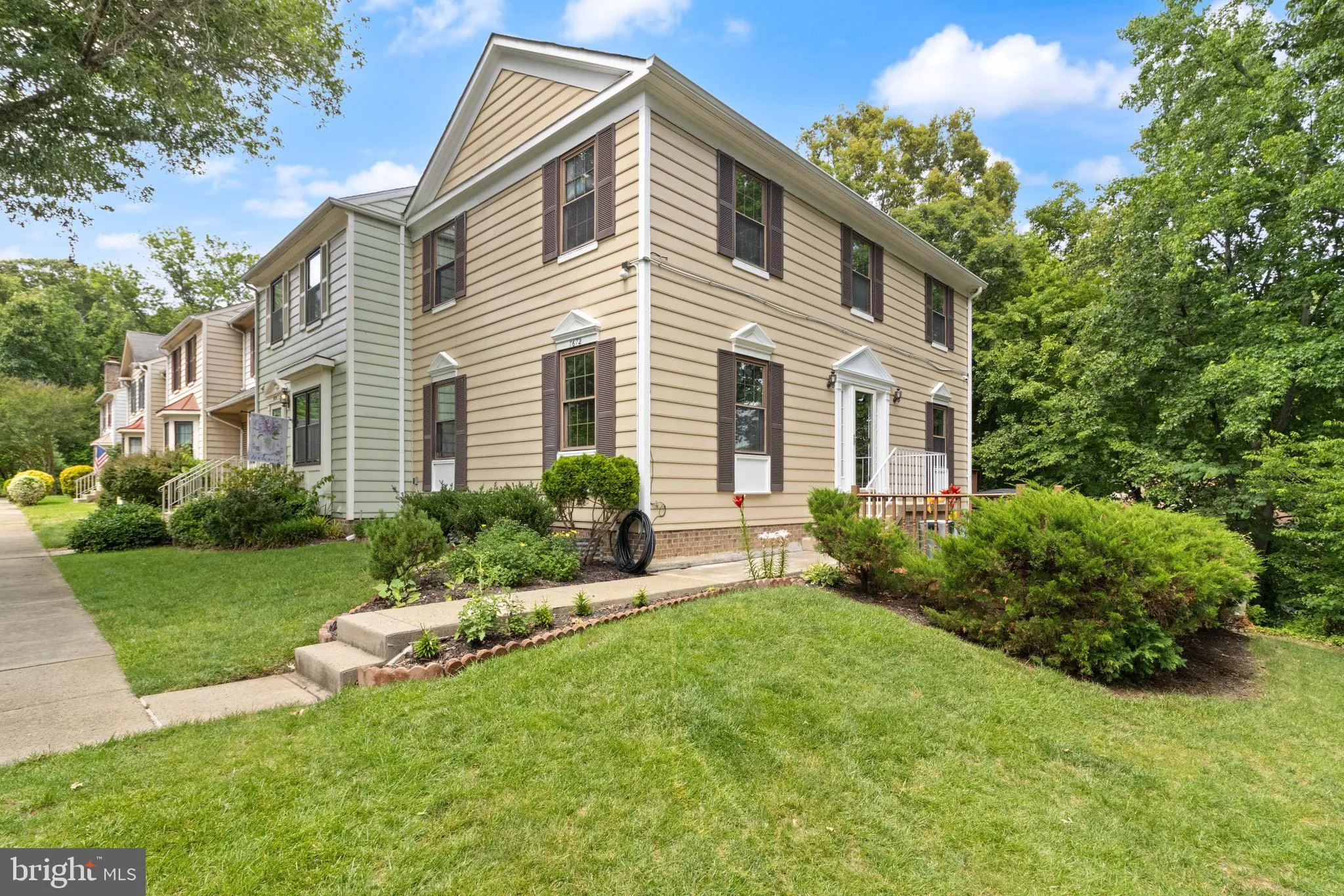 7672 SOUTHERN OAK DRIVE, Springfield, VA 22153
