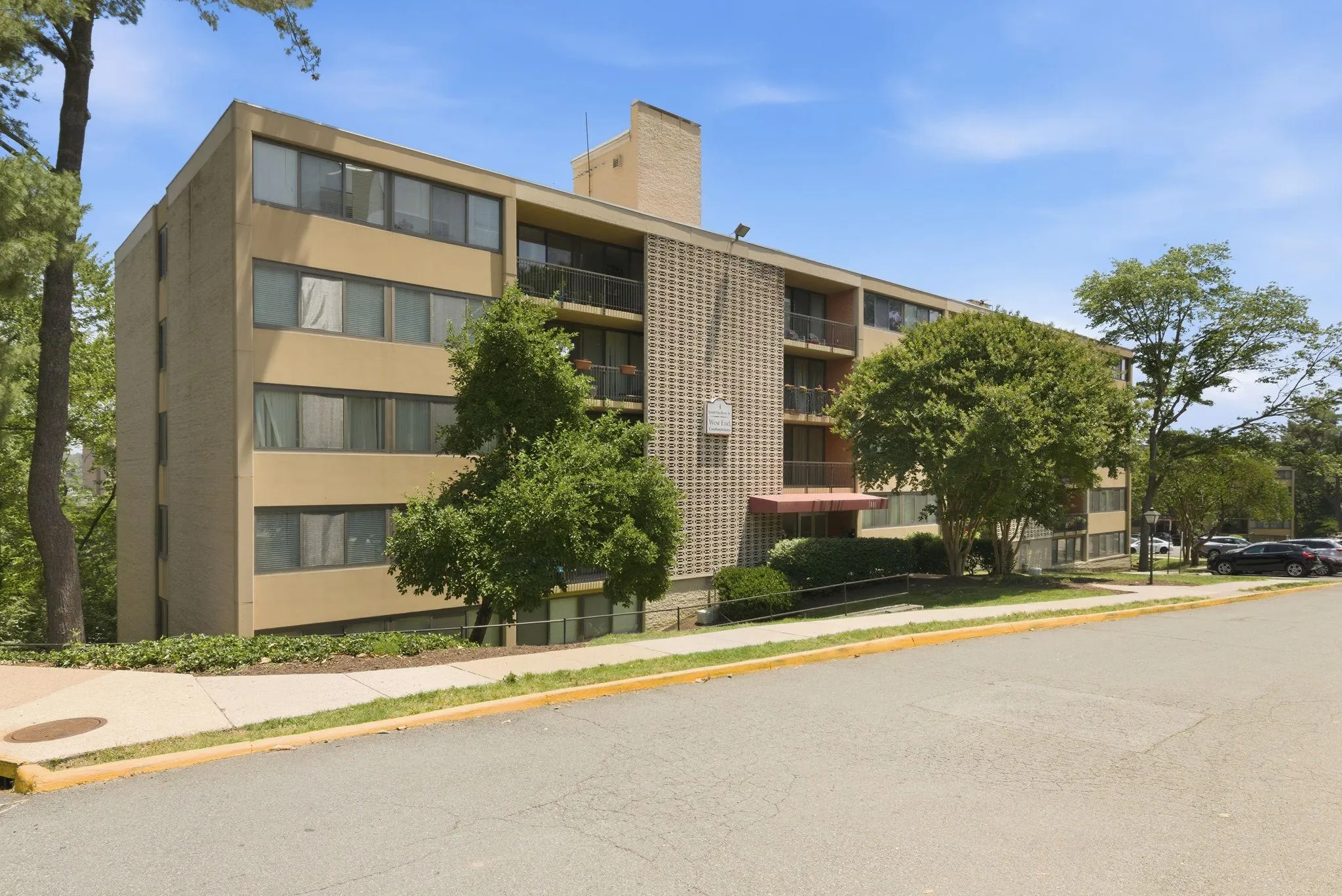 4 VAN DORN STREET, Alexandria, VA 22304