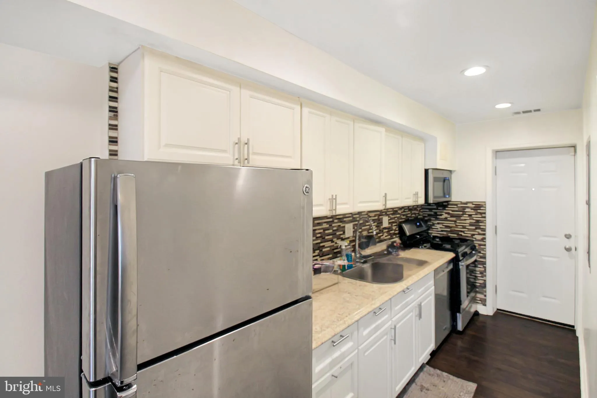 964 MOUNT OLIVET ROAD, Washington, DC 20002