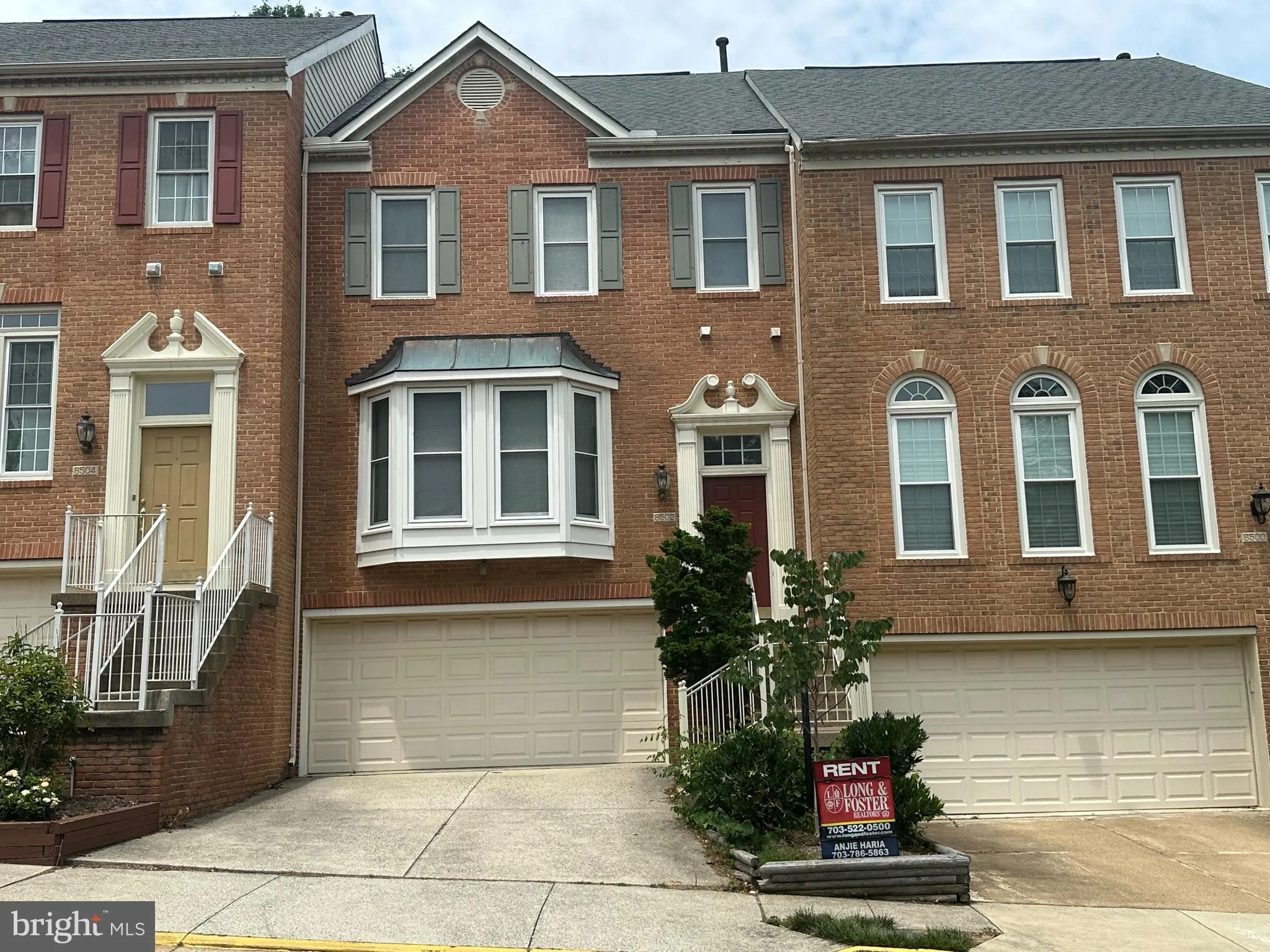 8502 HARVEST OAK DRIVE, Vienna, VA 22182
