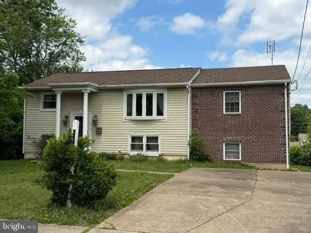 9502 SALEM STREET, Manassas, VA 20110