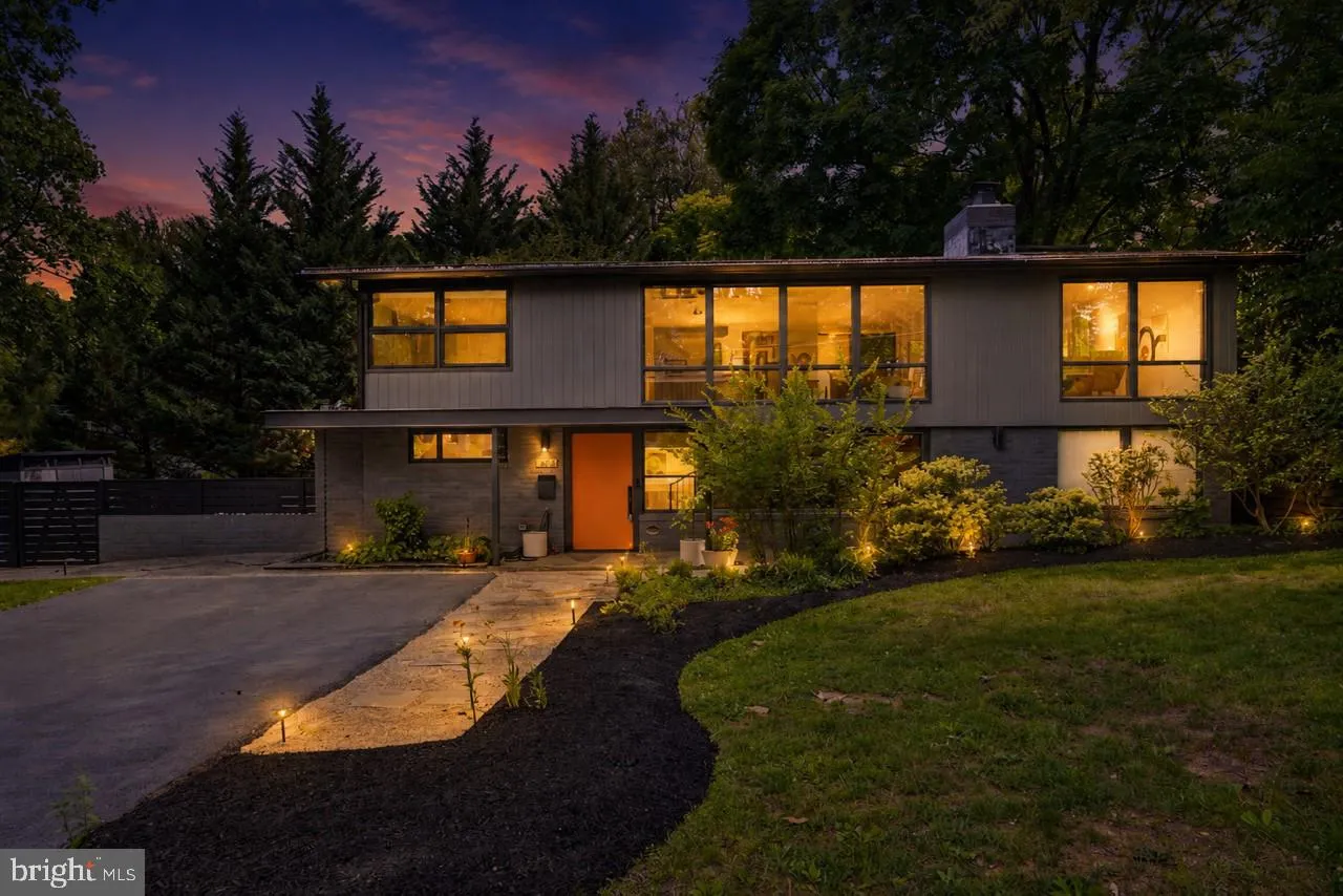 7707 HOLMES RUN DRIVE, Falls Church, VA 22042