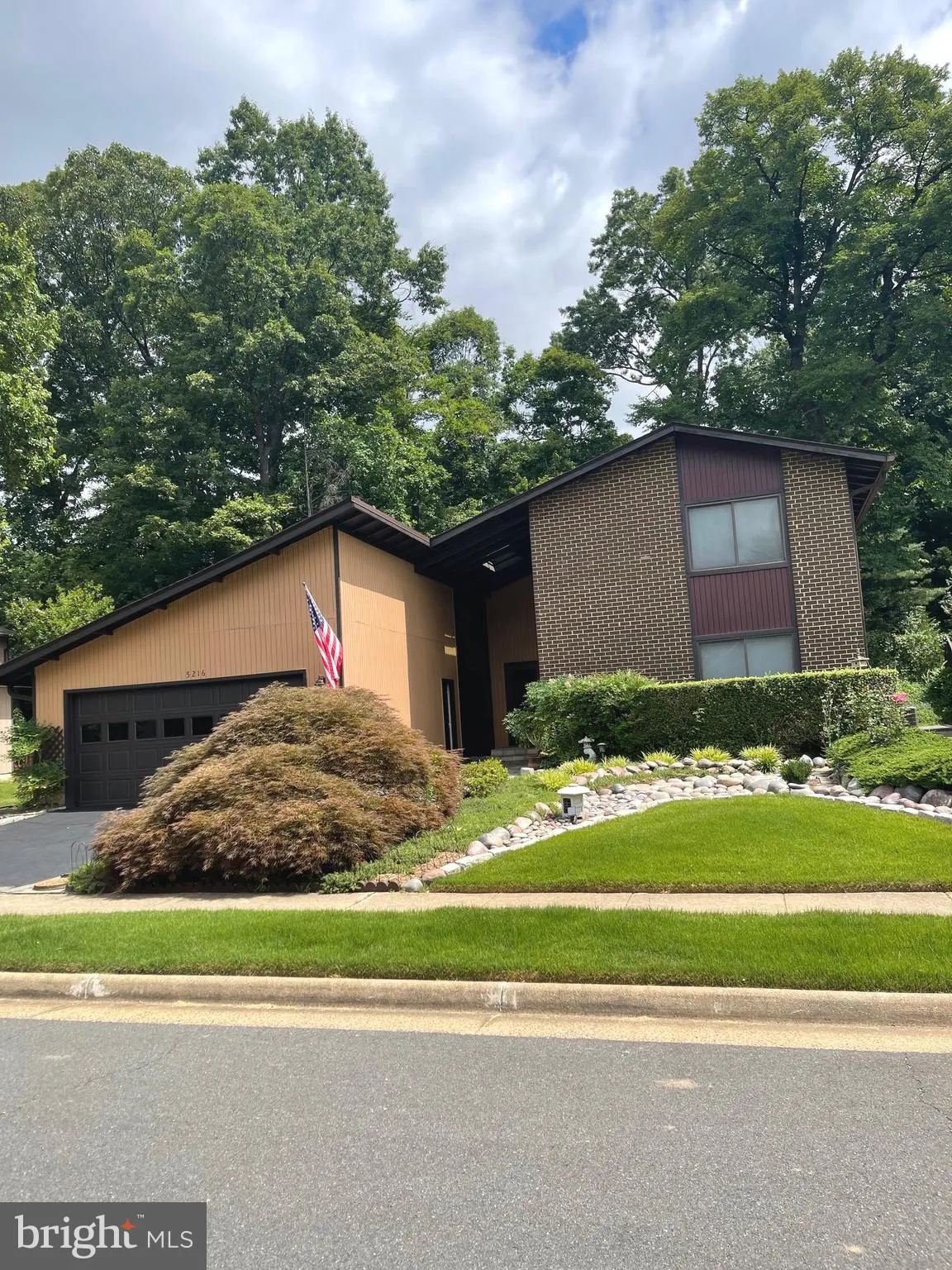 5216 BRADFIELD DRIVE, Burke, VA 22015