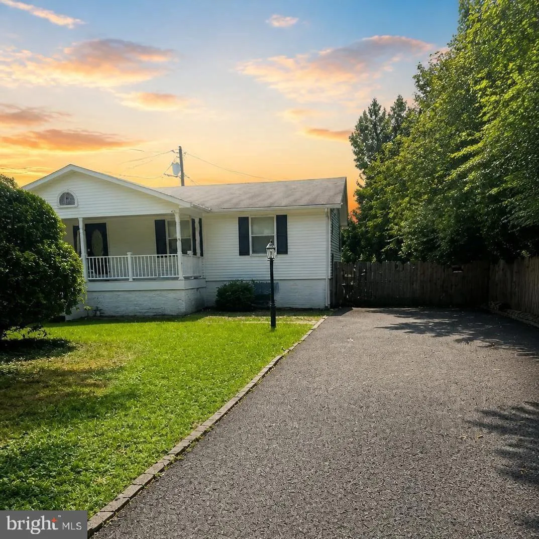 7601 RUDYARD STREET, Falls Church, VA 22043