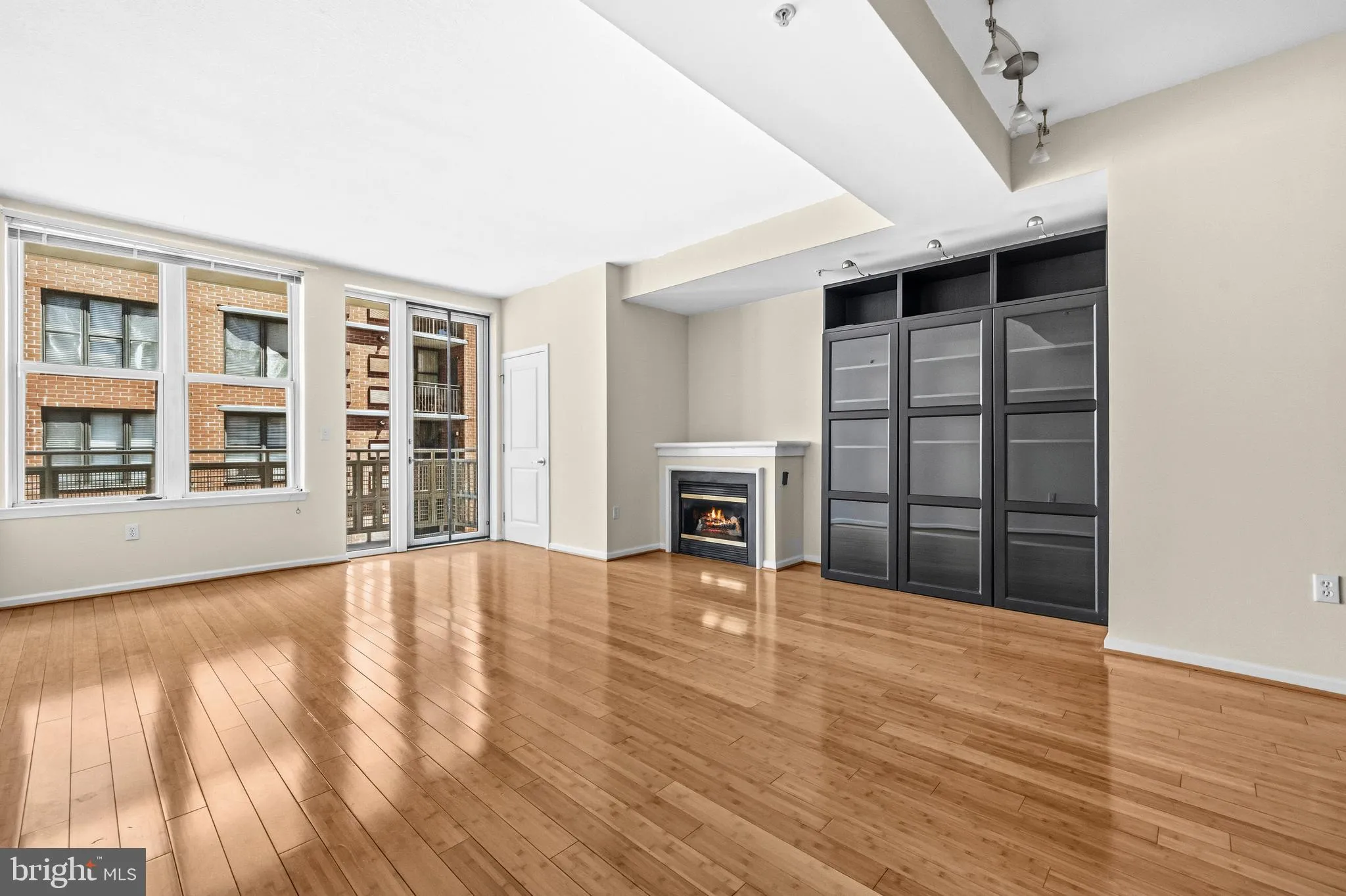 715 6TH STREET, Washington, DC 20001