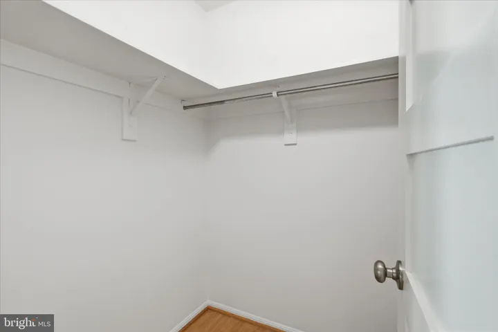 309 Yoakum Pkwy, Alexandria, Virginia 22304